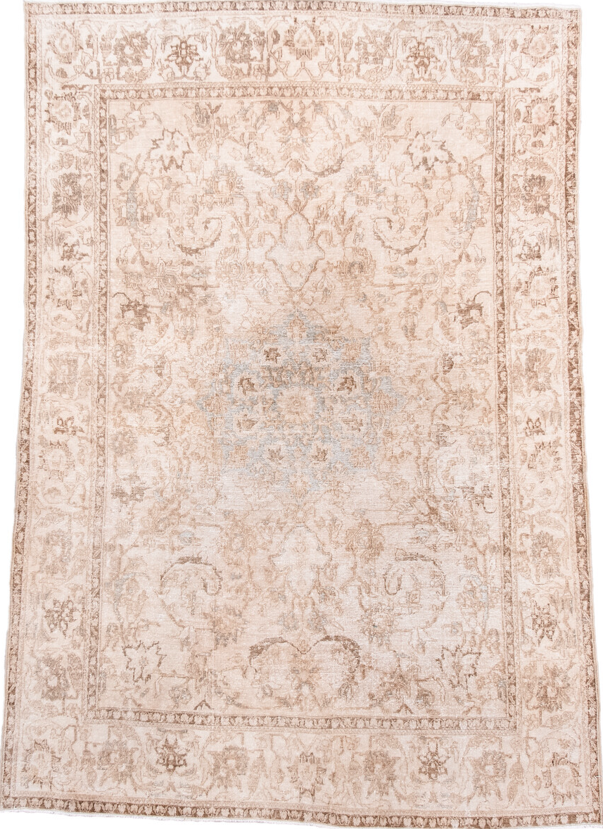 4' x 6' one-of-a-kind handmade vintage Isfahan small size rug. Color palette: antiquewhite, brown, gray, light gray, linen