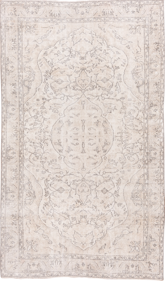 5' x 9' one-of-a-kind handmade vintage Sparta medium size rug. Color palette: gainsboro, gray, lavender blush, light gray
