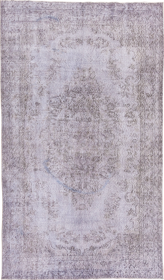 5' x 9' one-of-a-kind handmade vintage Sparta medium size rug. Color palette: dim gray, gray, light gray, off-white, pink