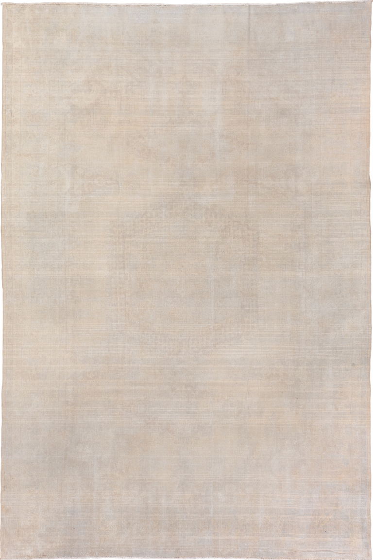 7' x 10' one-of-a-kind handmade vintage Oushak large size rug. Color palette: gainsboro, gray, light gray, off-white, pink