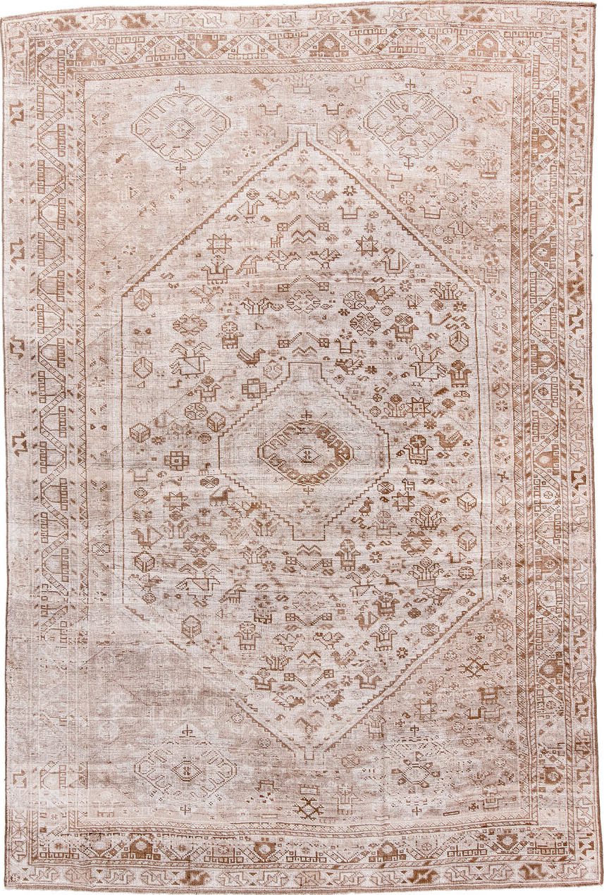 6' x 9' one-of-a-kind handmade vintage Shiraz medium size rug. Color palette: antiquewhite, brown, gray, light gray