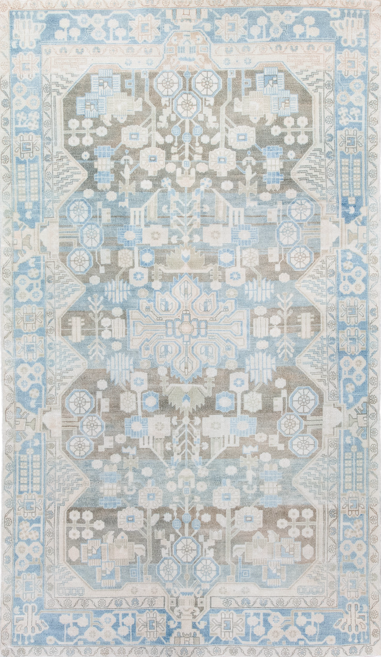 5' x 8' one-of-a-kind handmade vintage Malayer medium size rug. Color palette: dark gray, gainsboro, gray, light blue