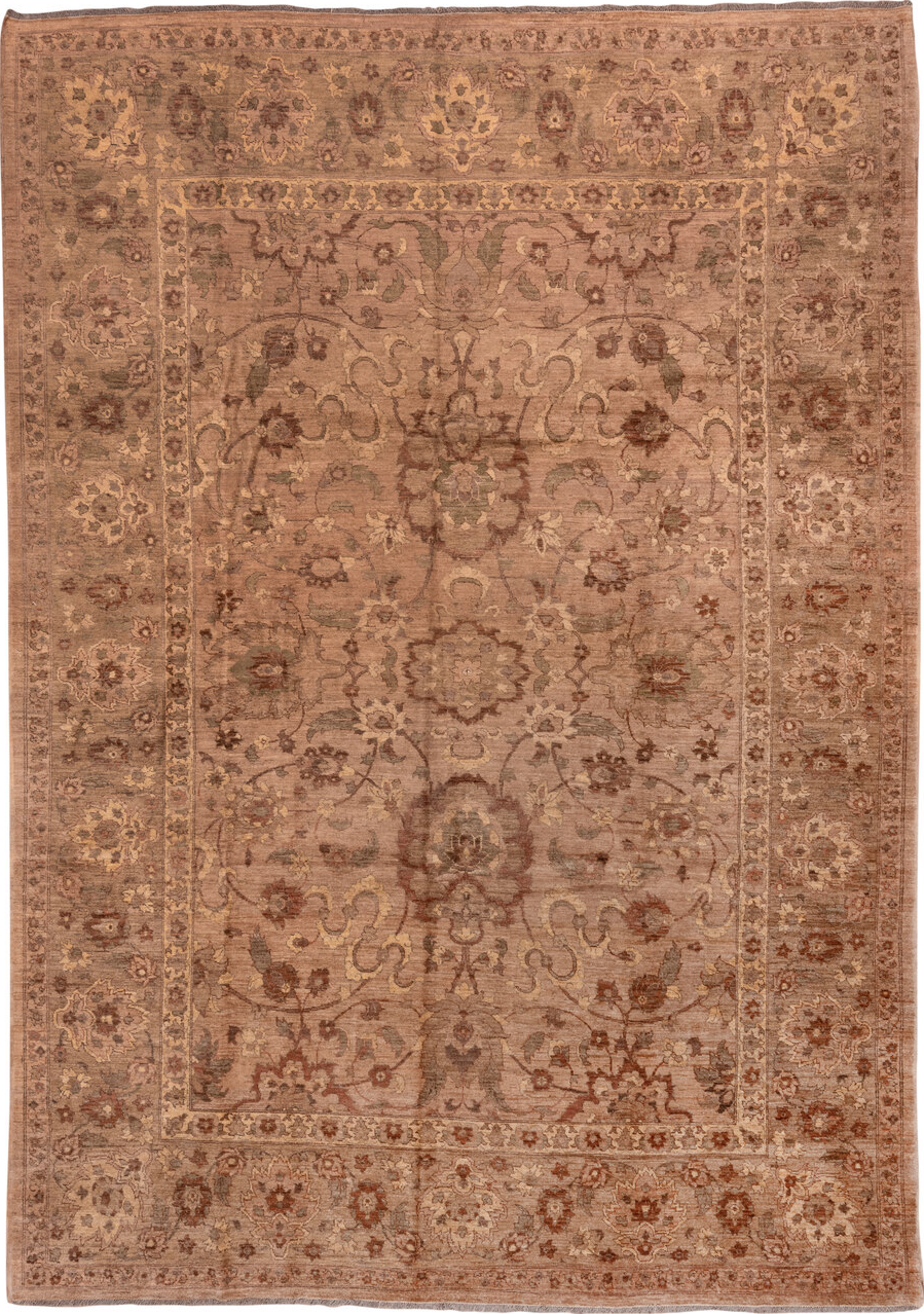 9' x 13' one-of-a-kind handmade vintage Sultanabad large size rug. Color palette: brown, orange, pink