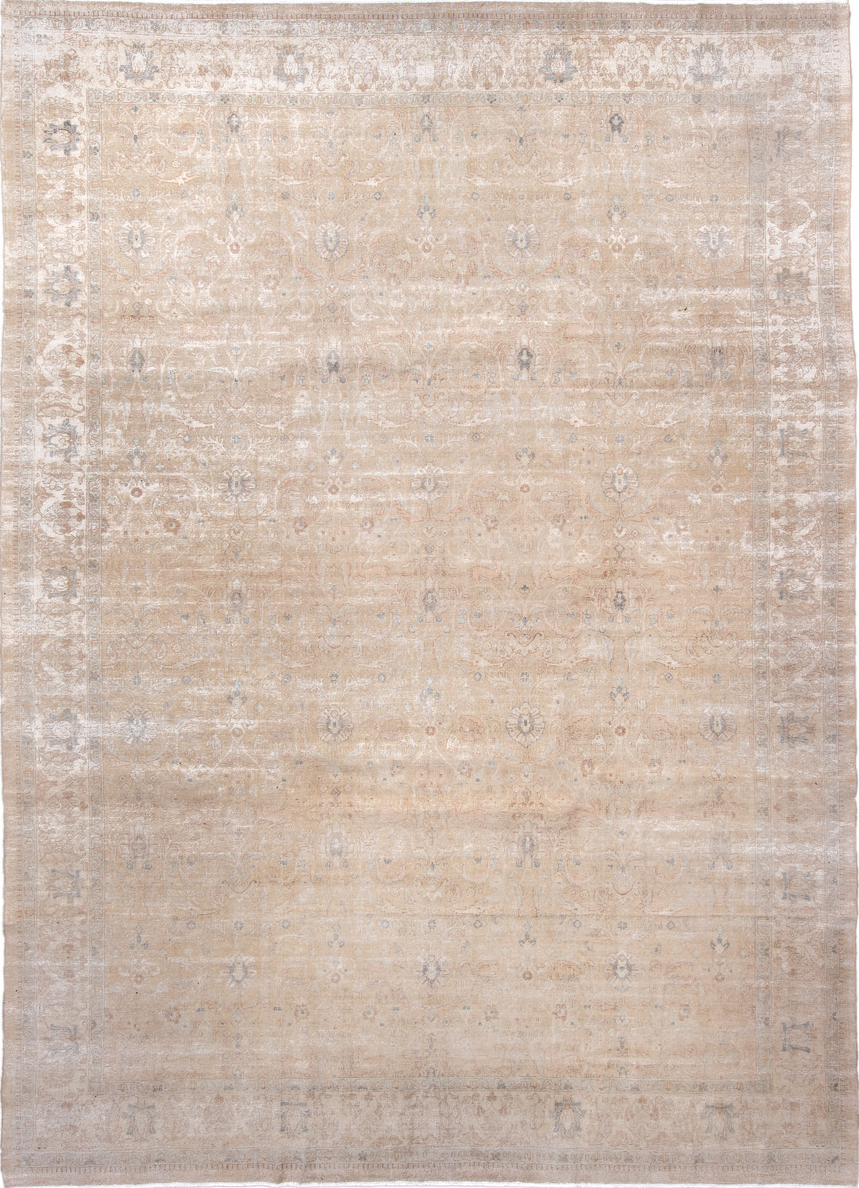 8' x 12' one-of-a-kind handmade vintage Sivas large size rug. Color palette: antiquewhite, brown, dim gray, floral white