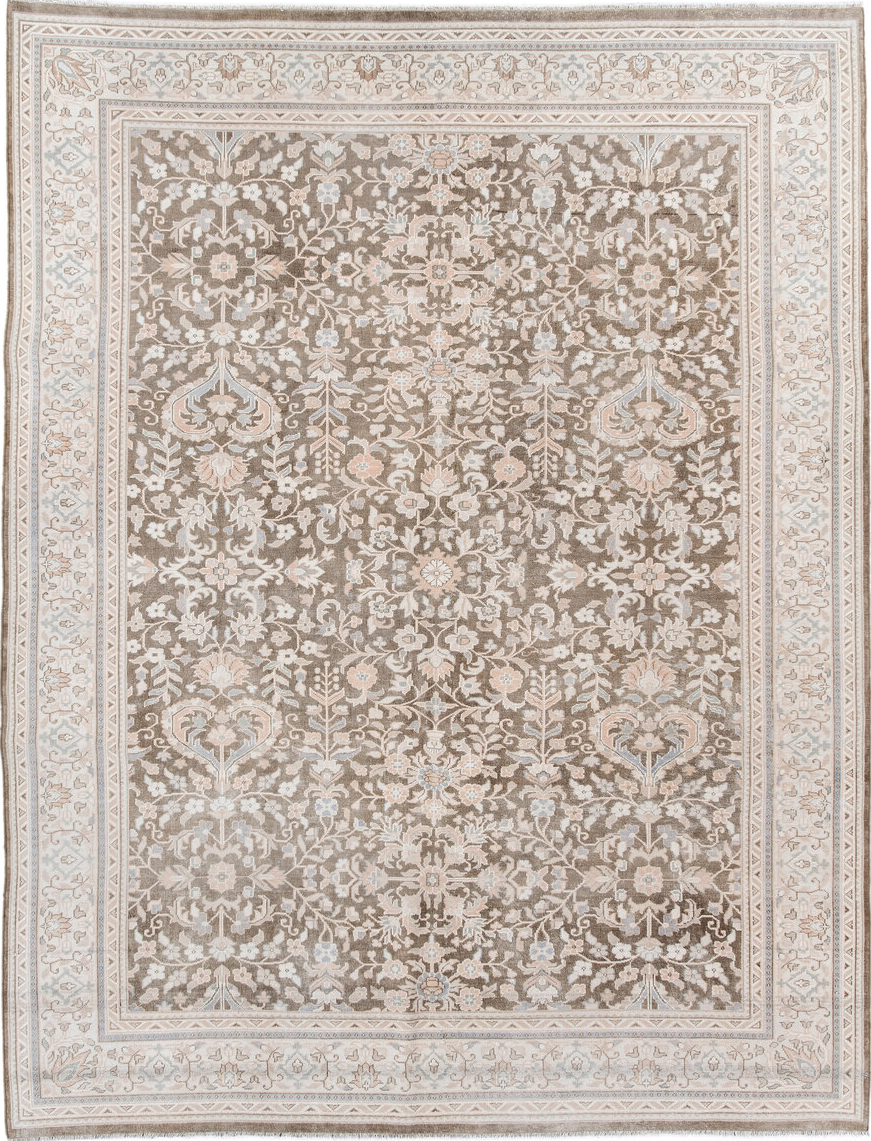 6' x 7' one-of-a-kind handmade vintage Sivas rug. Color palette: antiquewhite, dark gray, gainsboro, gray, light gray
