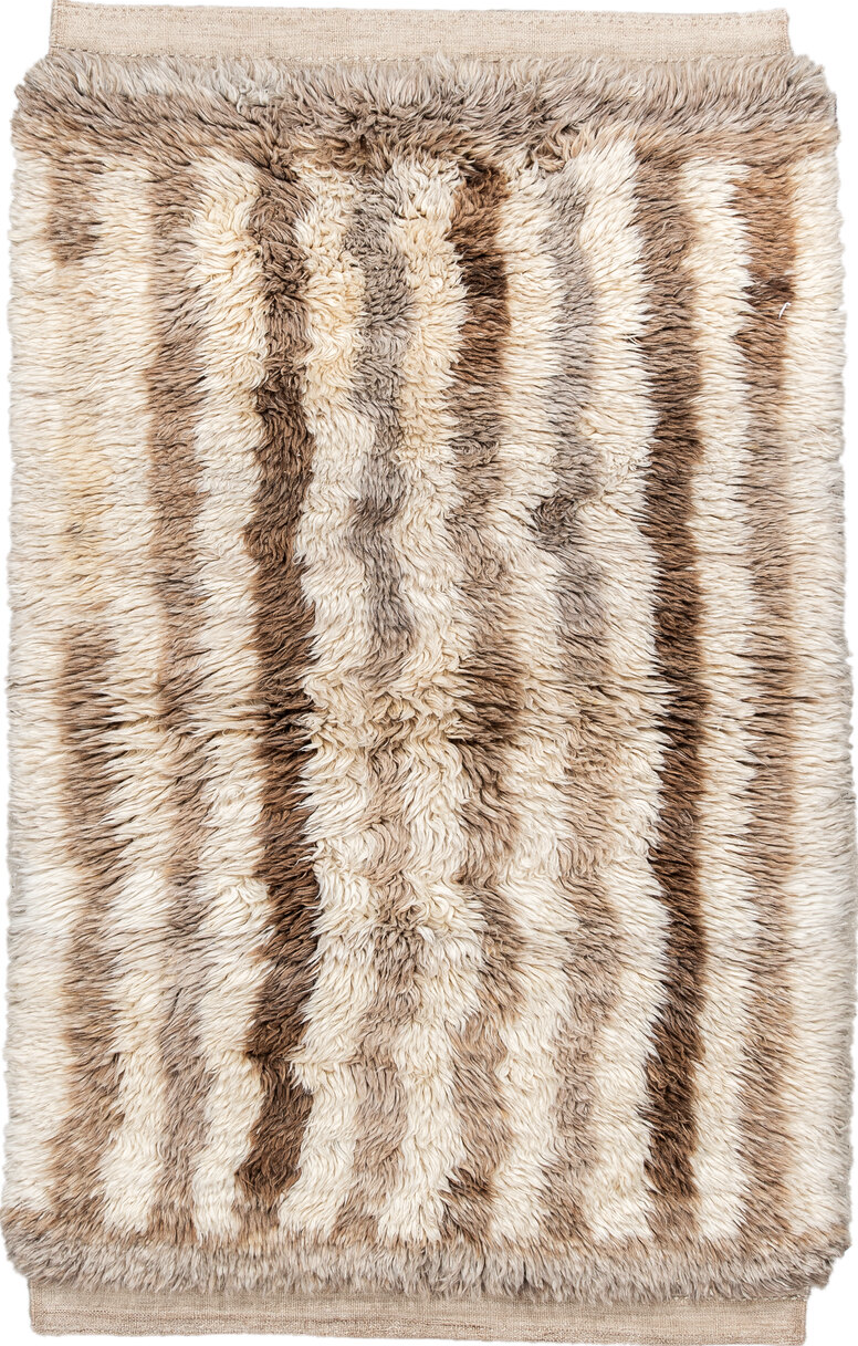 3' x 5' one-of-a-kind handmade vintage Moroccan small size rug. Color palette: antiquewhite, black, blanched almond, brown