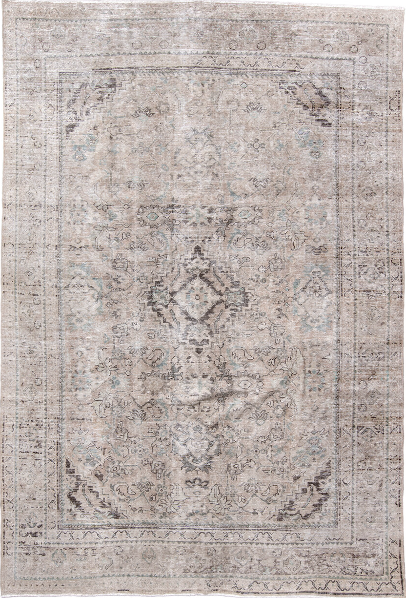 7' x 10' one-of-a-kind handmade vintage Mahal large size rug. Color palette: dark gray, dim gray, gainsboro, gray
