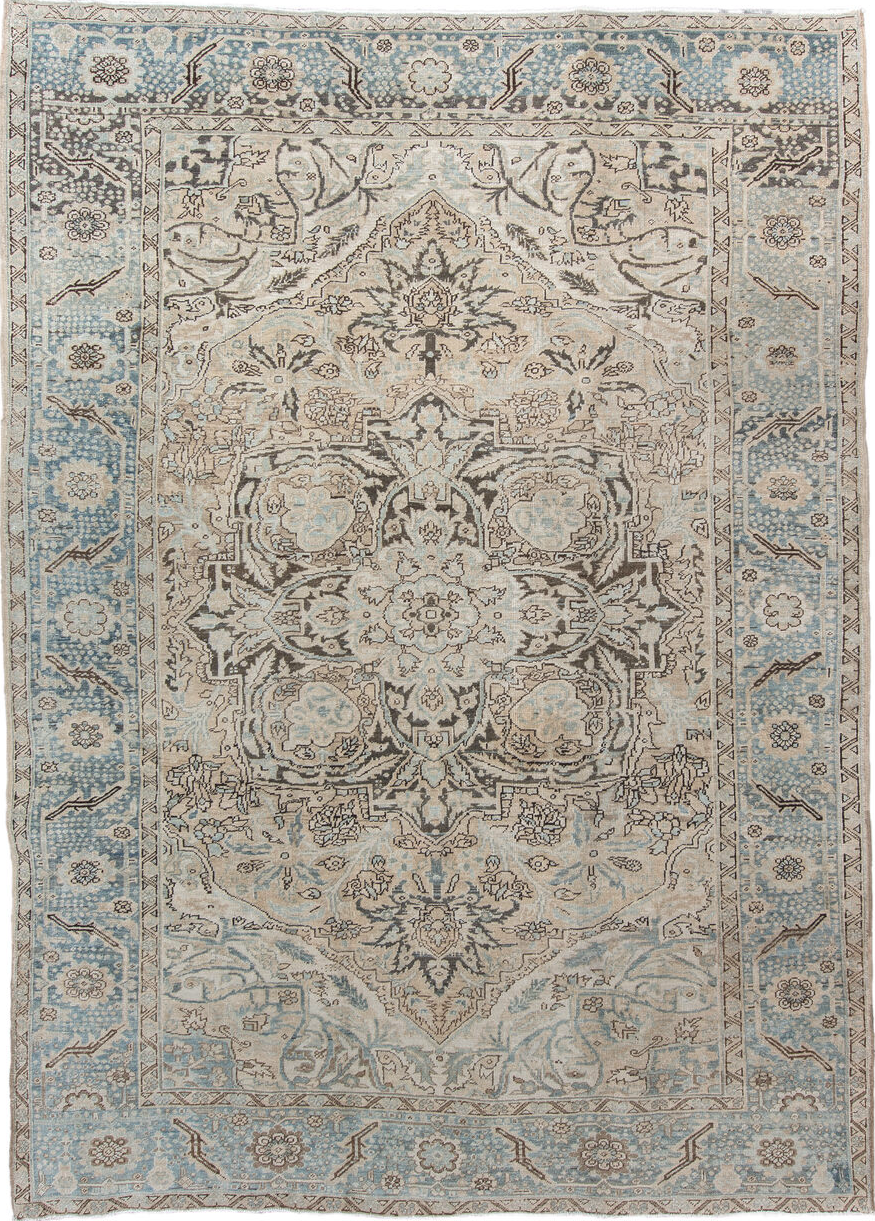 8' x 11' one-of-a-kind handmade vintage Heriz large size rug. Color palette: gray, light gray, off-white, dim gray