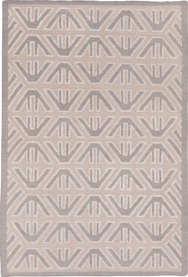 4' x 6' one-of-a-kind handmade vintage Kilim small size rug. Color palette: gainsboro, gray, light gray, off-white, pink