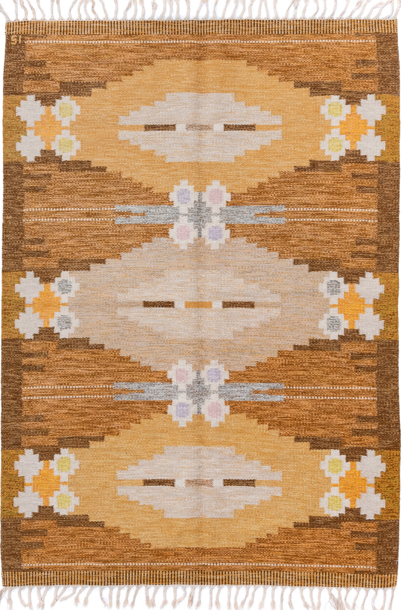 5' x 7' one-of-a-kind handmade vintage Rollaken rug. Color palette: bisque, brown, gainsboro, gray, light gray, linen