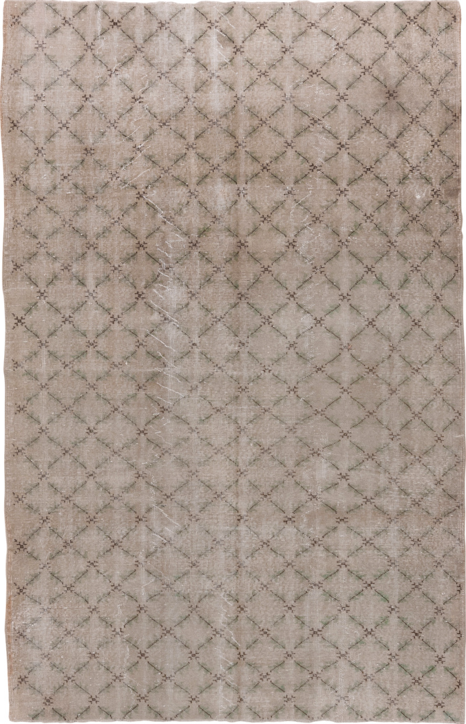 5' x 8' one-of-a-kind handmade vintage Konya medium size rug. Color palette: gray, light gray, off-white, pink