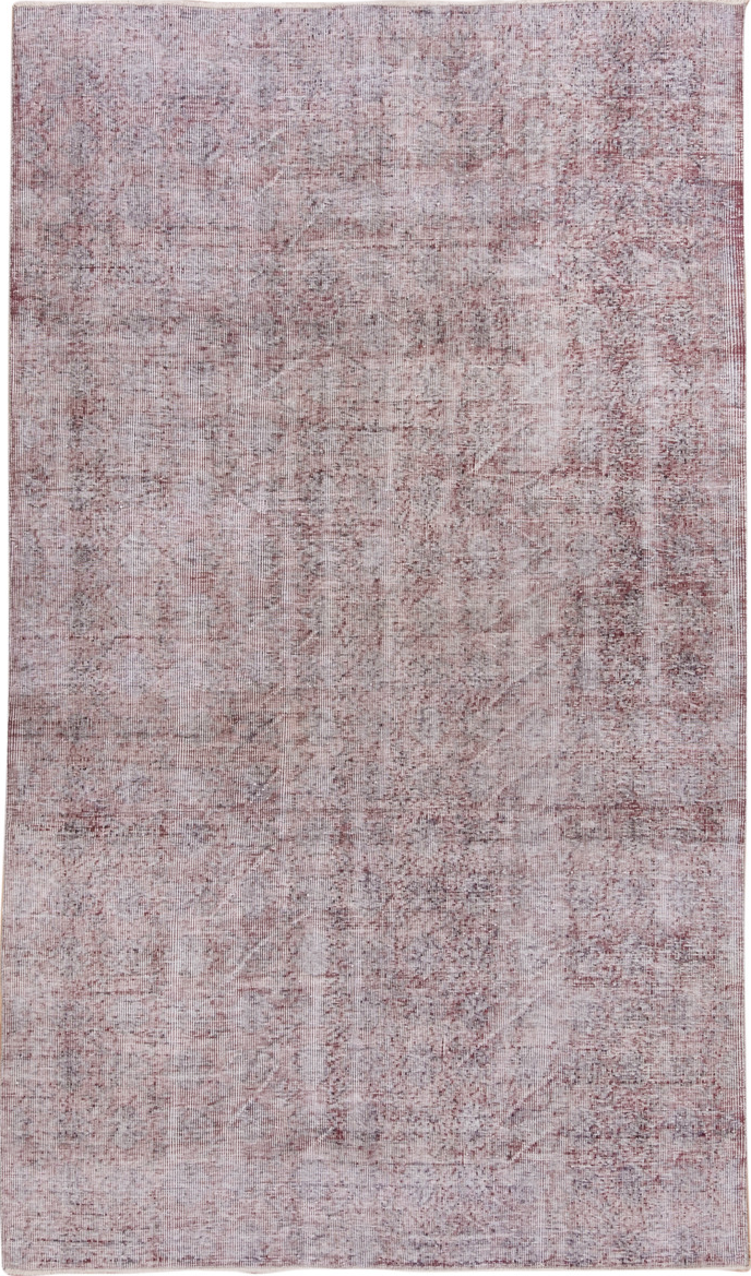 5' x 9' one-of-a-kind handmade vintage Sparta medium size rug. Color palette: gainsboro, gray, light gray, off-white, pink
