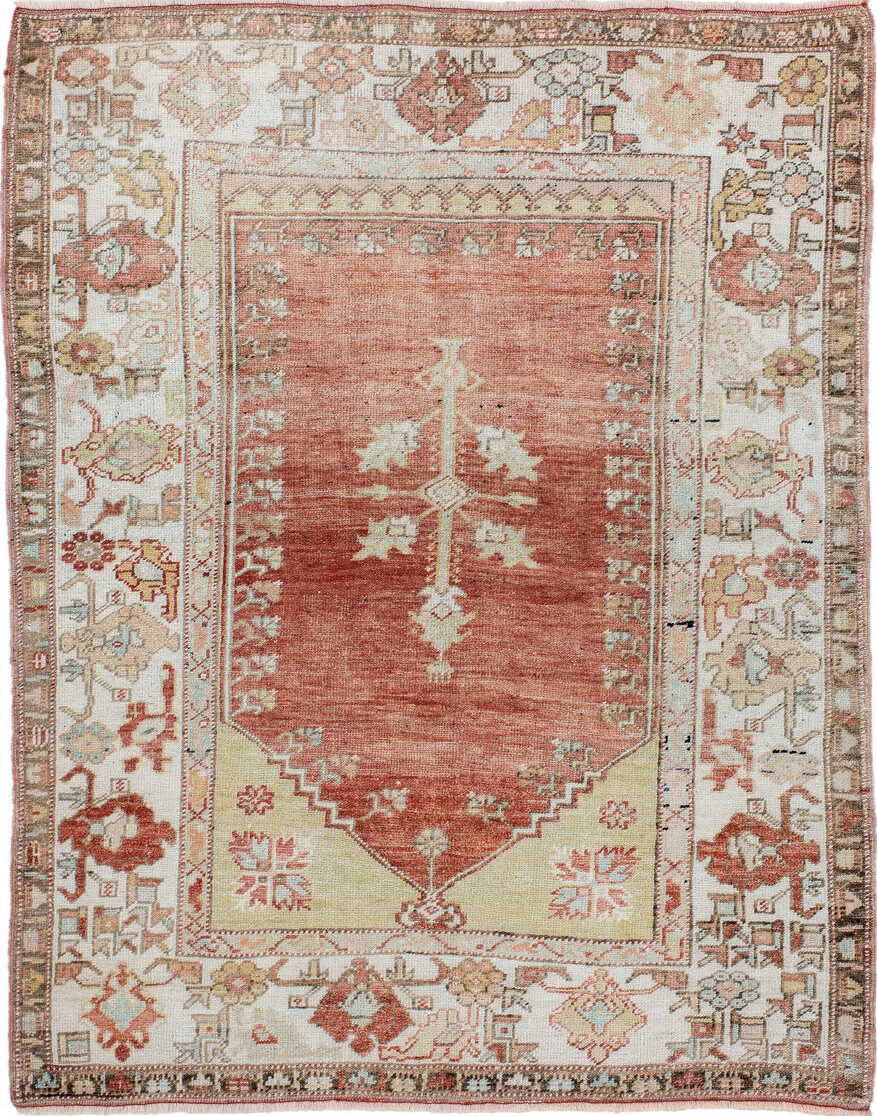 3' x 4' one-of-a-kind handmade vintage Oushak small size rug. Color palette: brown, gainsboro, gray, light gray, off-white