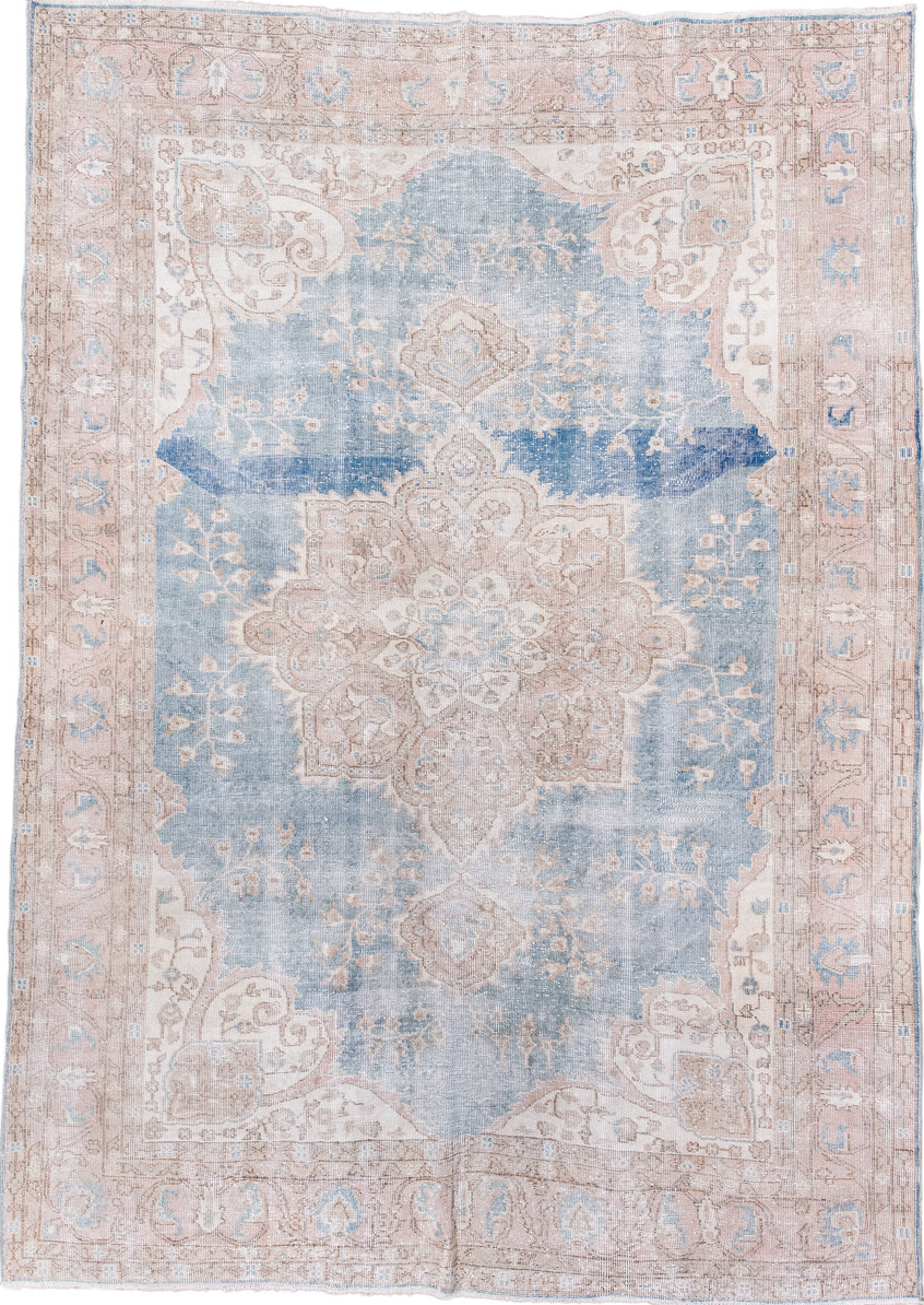 7' x 10' one-of-a-kind handmade vintage Sparta large size rug. Color palette: blue, gainsboro, gray, light gray