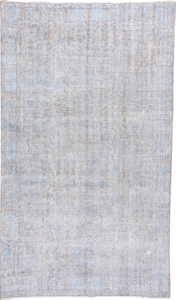 5' x 9' one-of-a-kind handmade vintage Overdyed medium size rug. Color palette: alice blue, dark gray, gainsboro