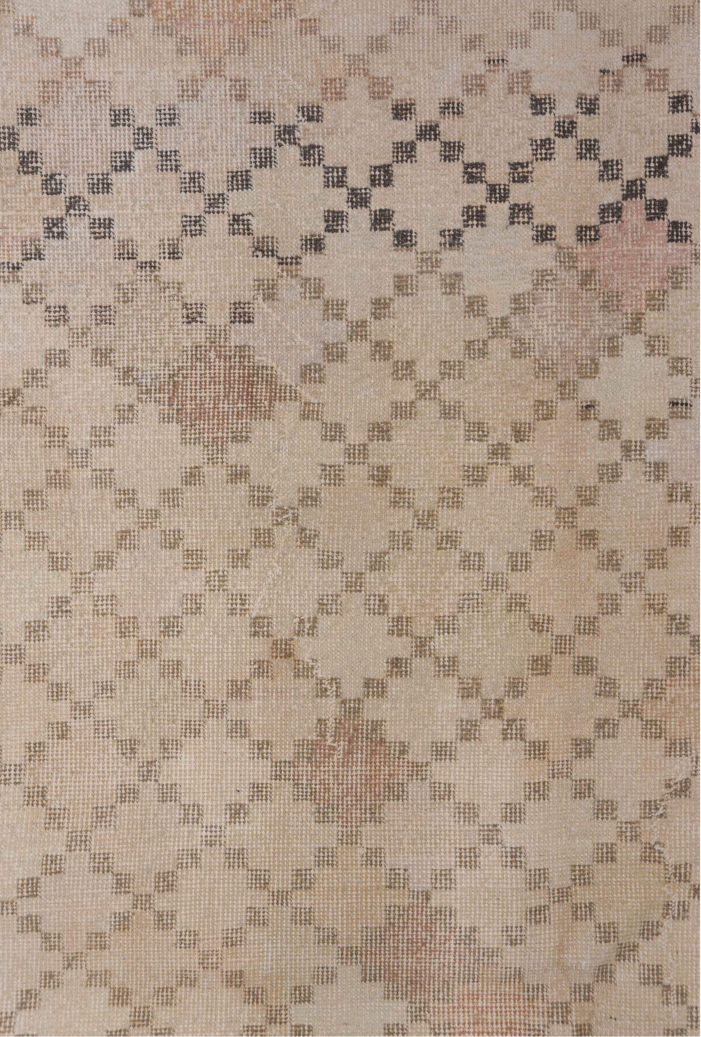 6' x 10' one-of-a-kind handmade vintage Oushak large size rug. Color palette: brown, gray, light gray, off-white, pink