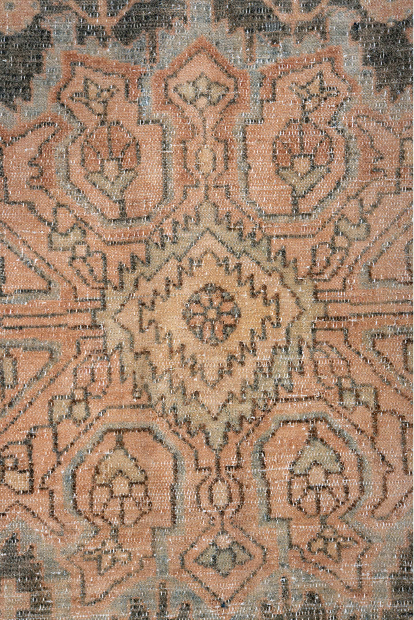 5' x 10' one-of-a-kind handmade vintage Malayer medium size rug. Color palette: brown, dim gray, gray, light gray, off-white