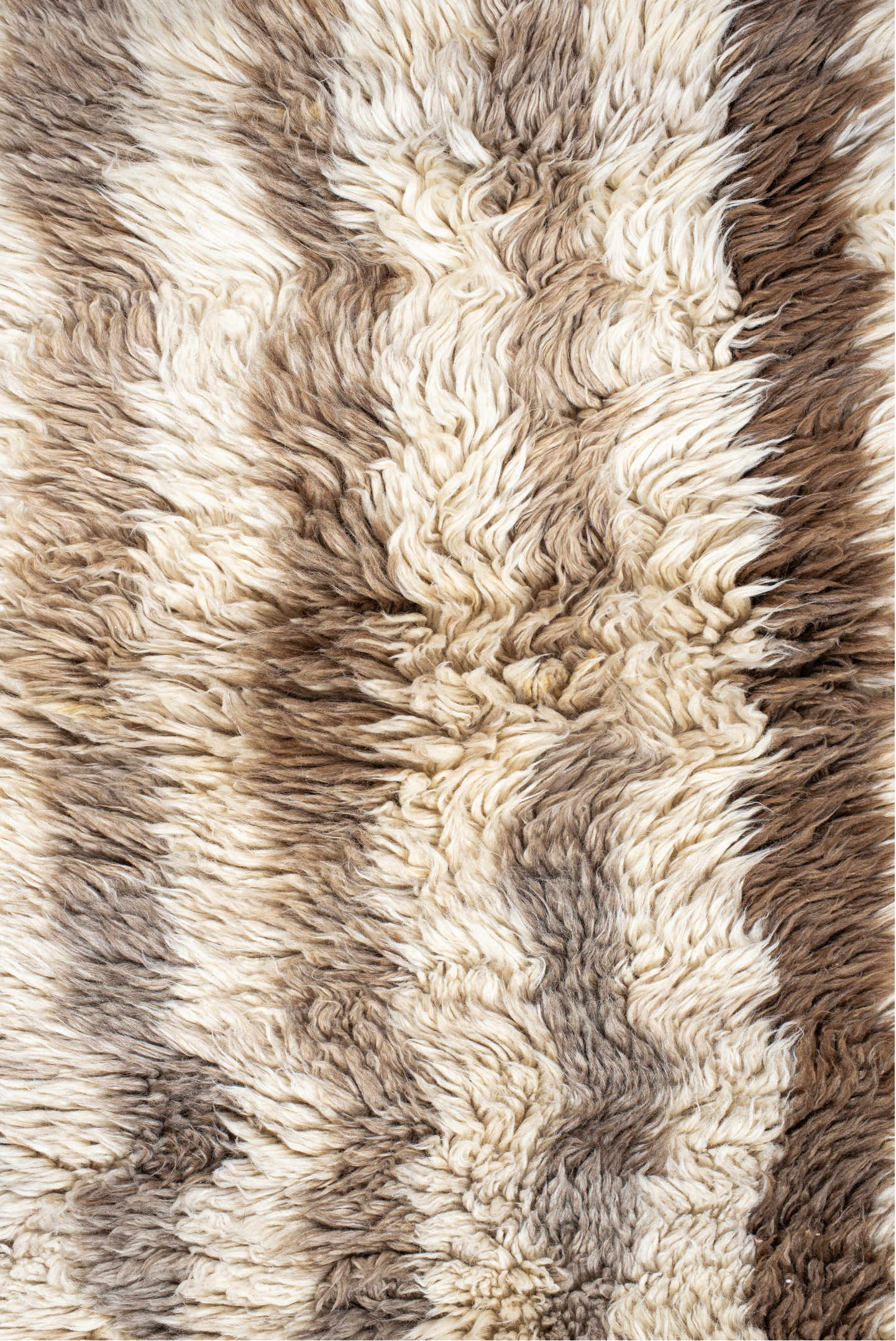 3' x 5' one-of-a-kind handmade vintage Moroccan small size rug. Color palette: antiquewhite, black, blanched almond, brown