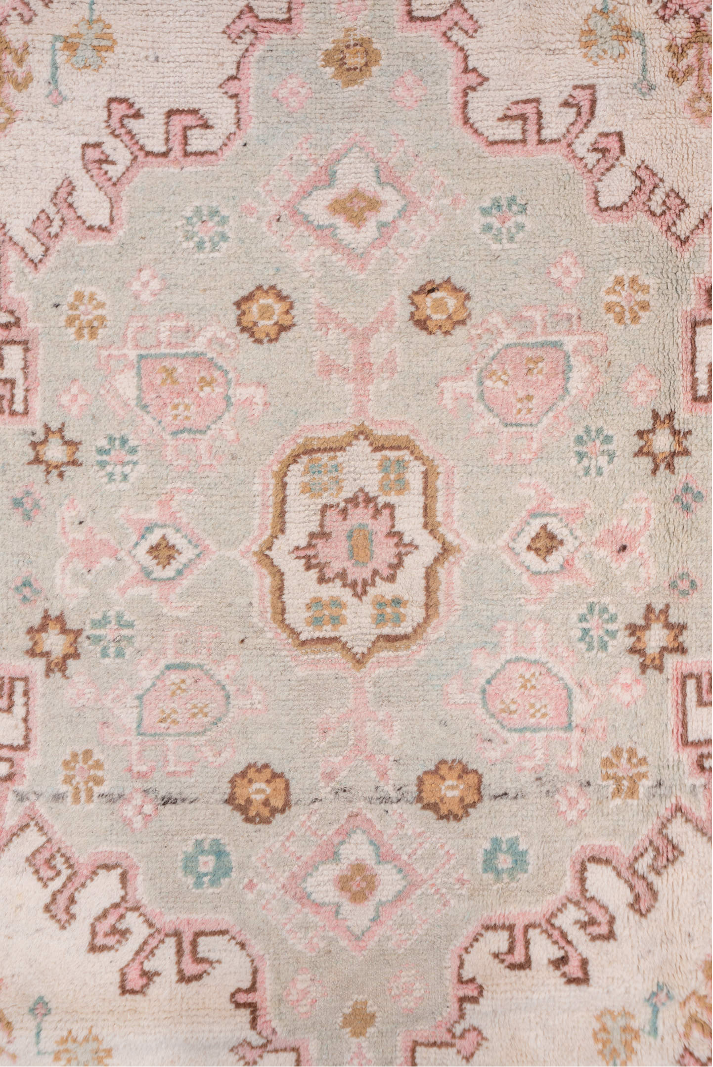 7' x 10' one-of-a-kind handmade vintage Oushak large size rug. Color palette: brown, dim gray, gainsboro, gray, light gray