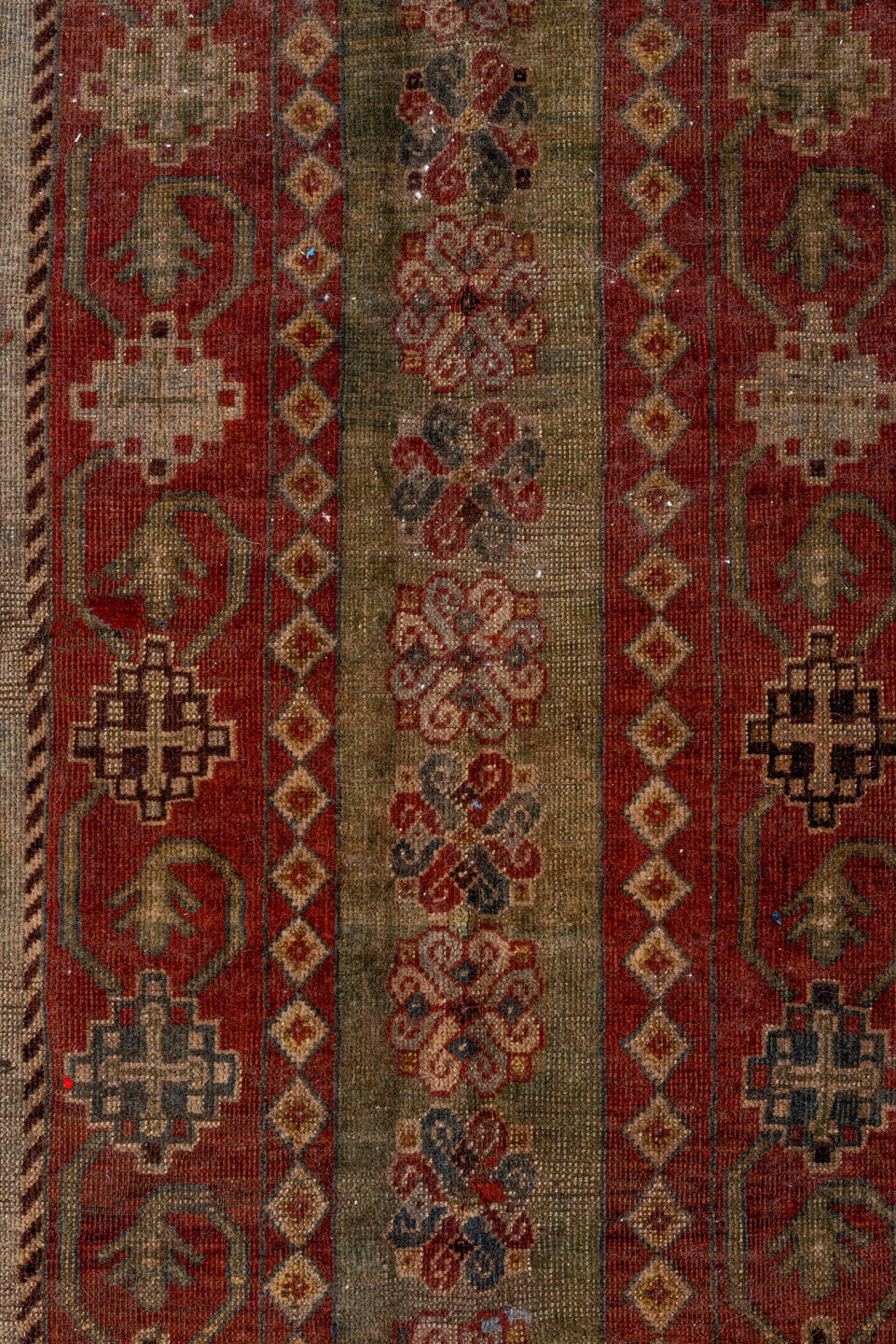 7' x 11' one-of-a-kind handmade vintage Shiraz large size rug. Color palette: black, brown, gray