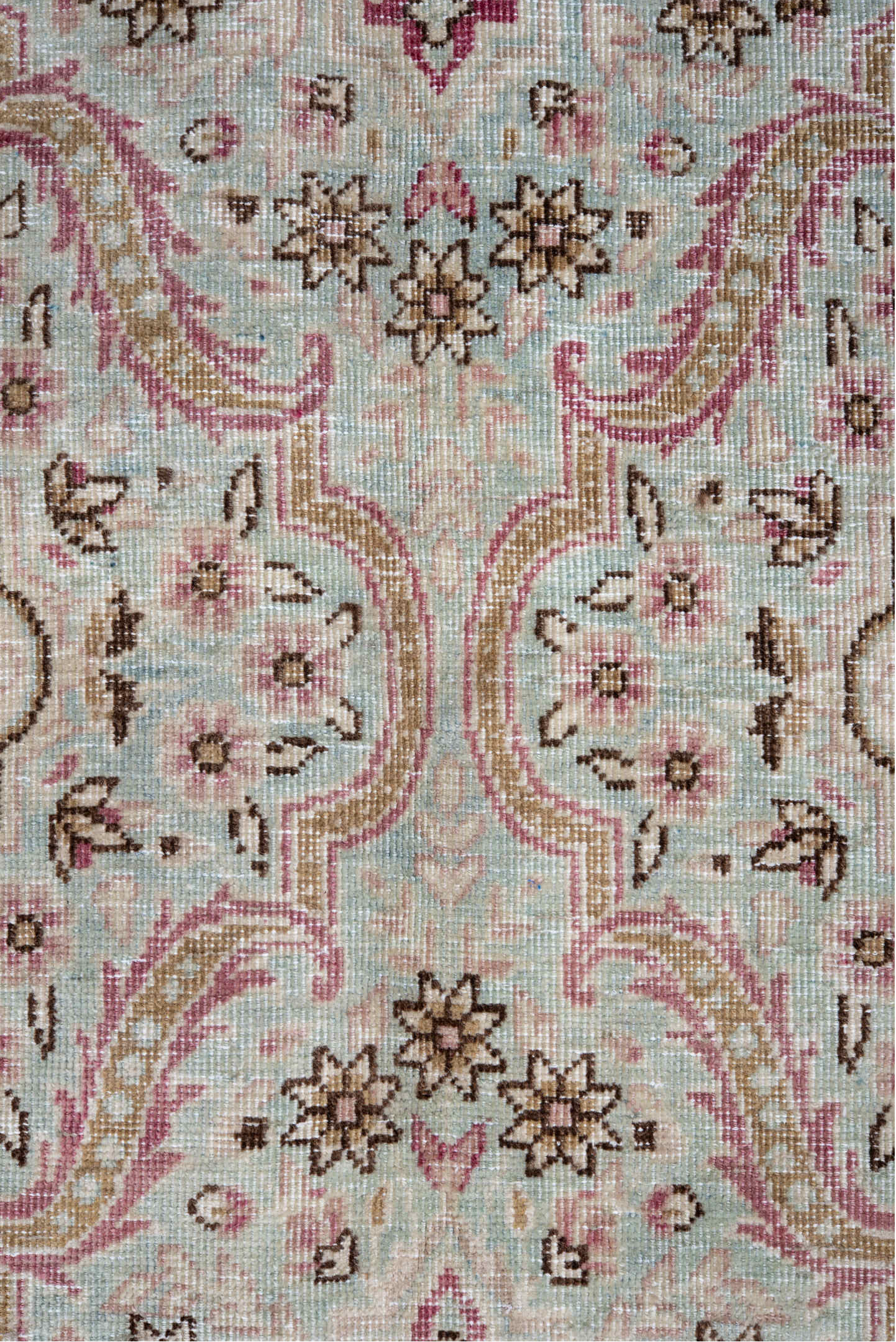 6' x 9' one-of-a-kind handmade vintage Kerman medium size rug. Color palette: brown, dim gray, gainsboro, gray, light gray