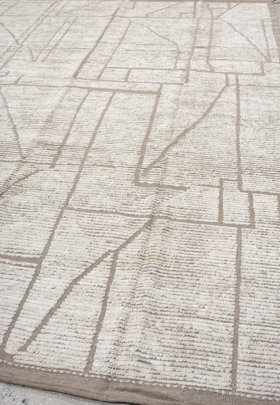 9' x 12' one-of-a-kind handmade vintage Tulu large size rug. Color palette: light gray, gray, off-white, pink, gainsboro