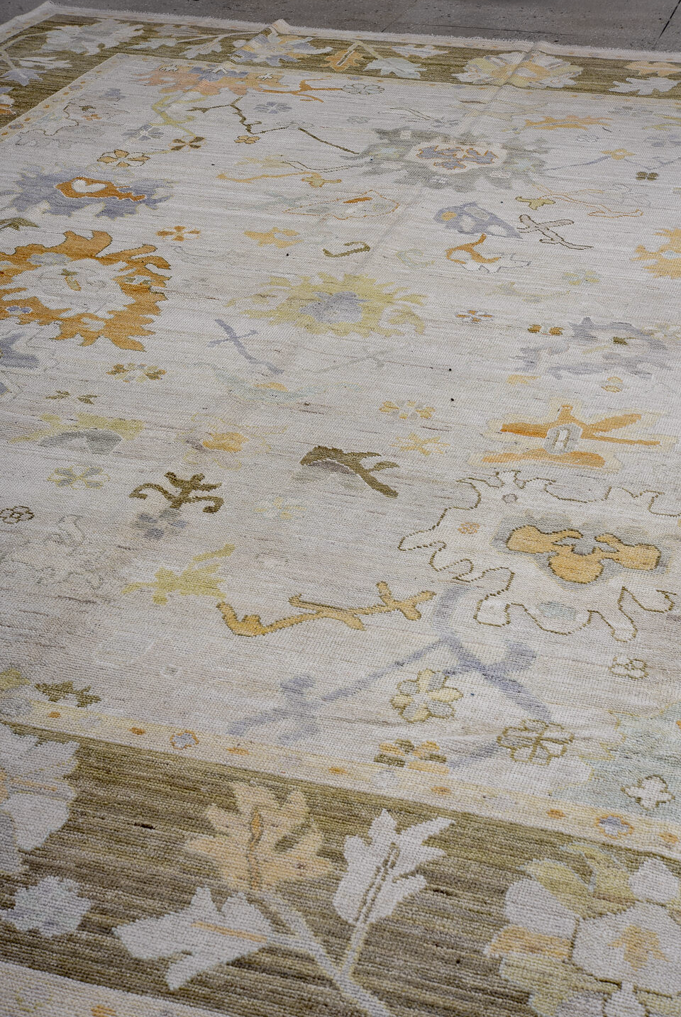 11' x 14' one-of-a-kind handmade vintage Oushak oversize rug. Color palette: brown, dim gray, gainsboro, gray, light gray