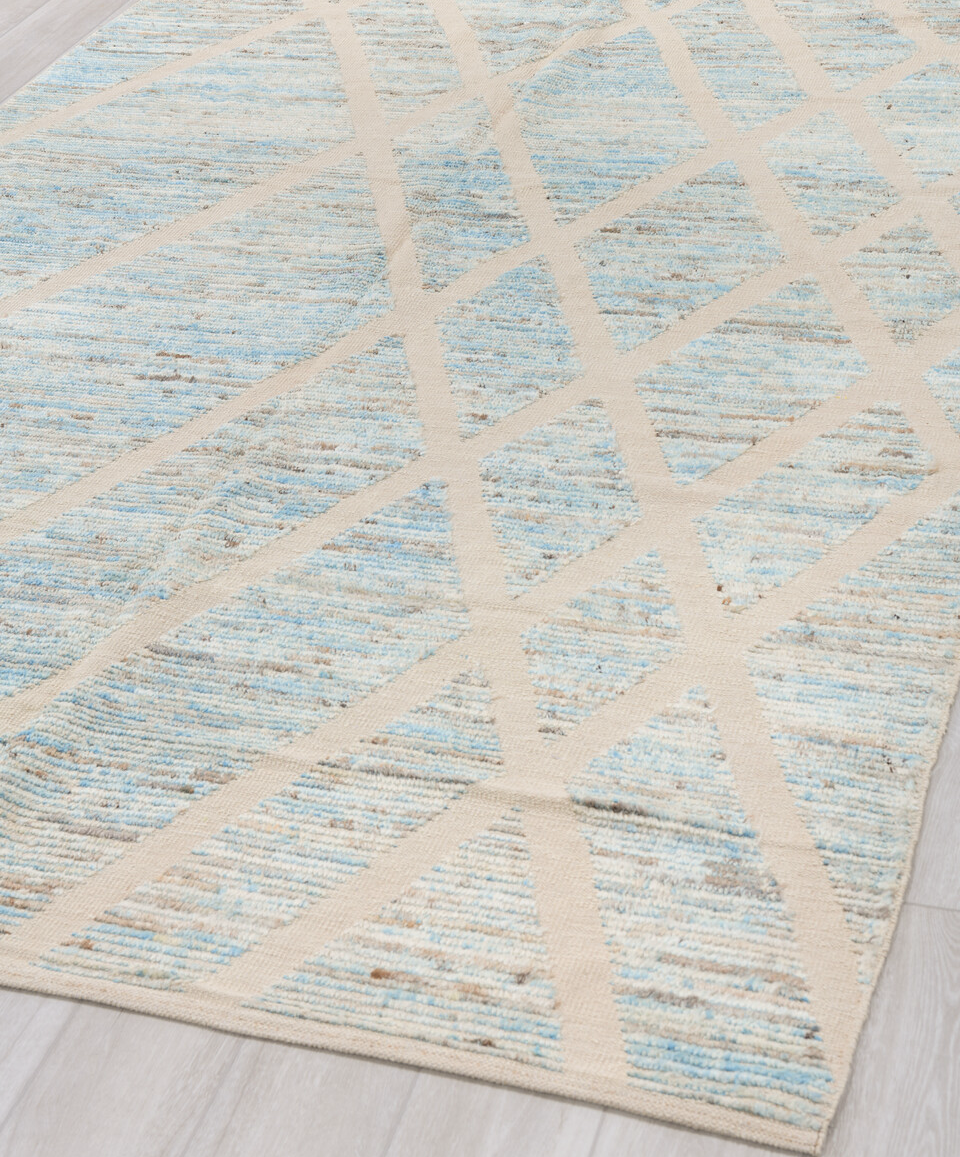 6' x 10' one-of-a-kind handmade vintage Tulu large size rug. Color palette: dark gray, gainsboro, gray, light gray