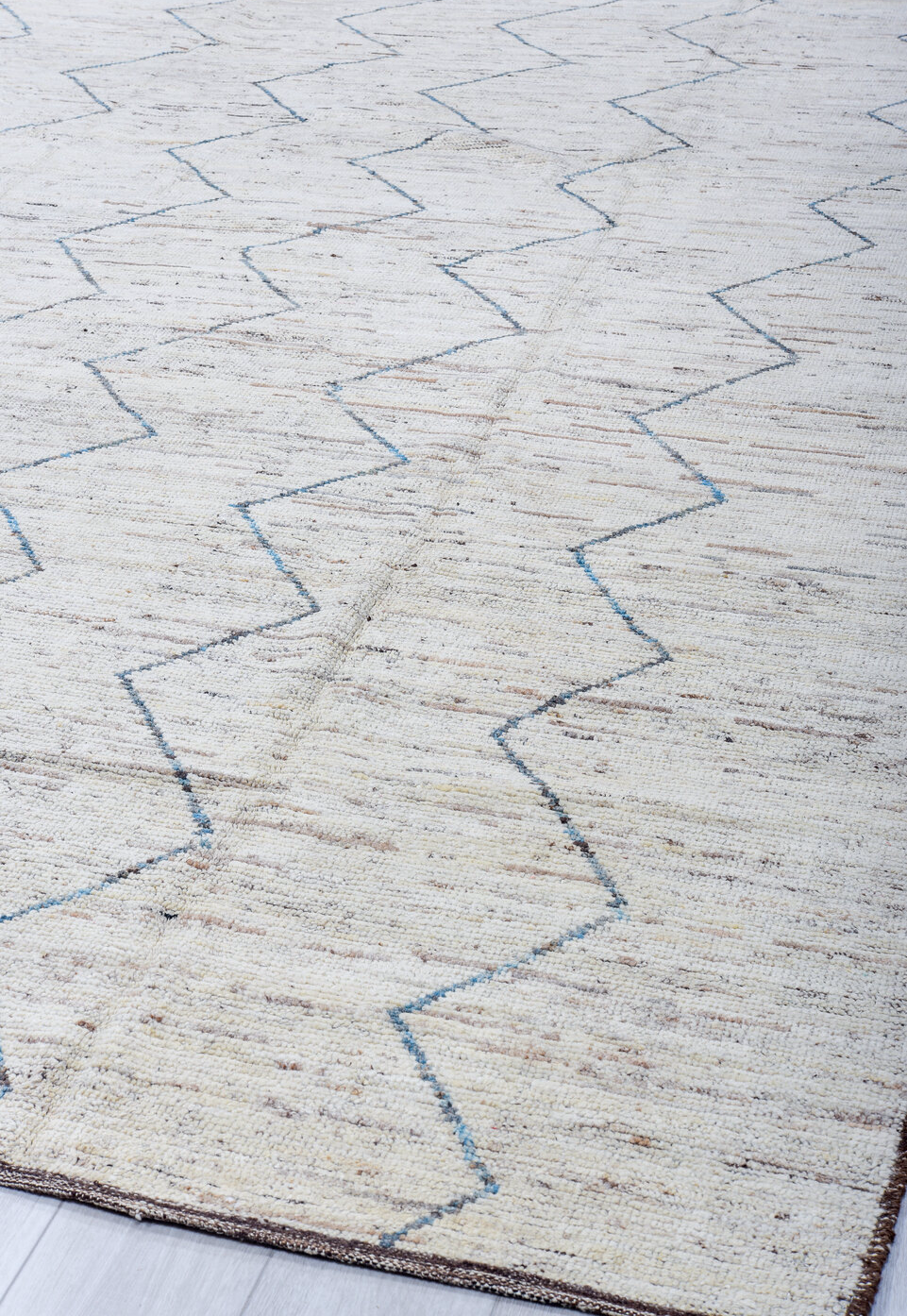 9' x 12' one-of-a-kind handmade vintage Tulu large size rug. Color palette: black, blue, dark gray, gainsboro, gray