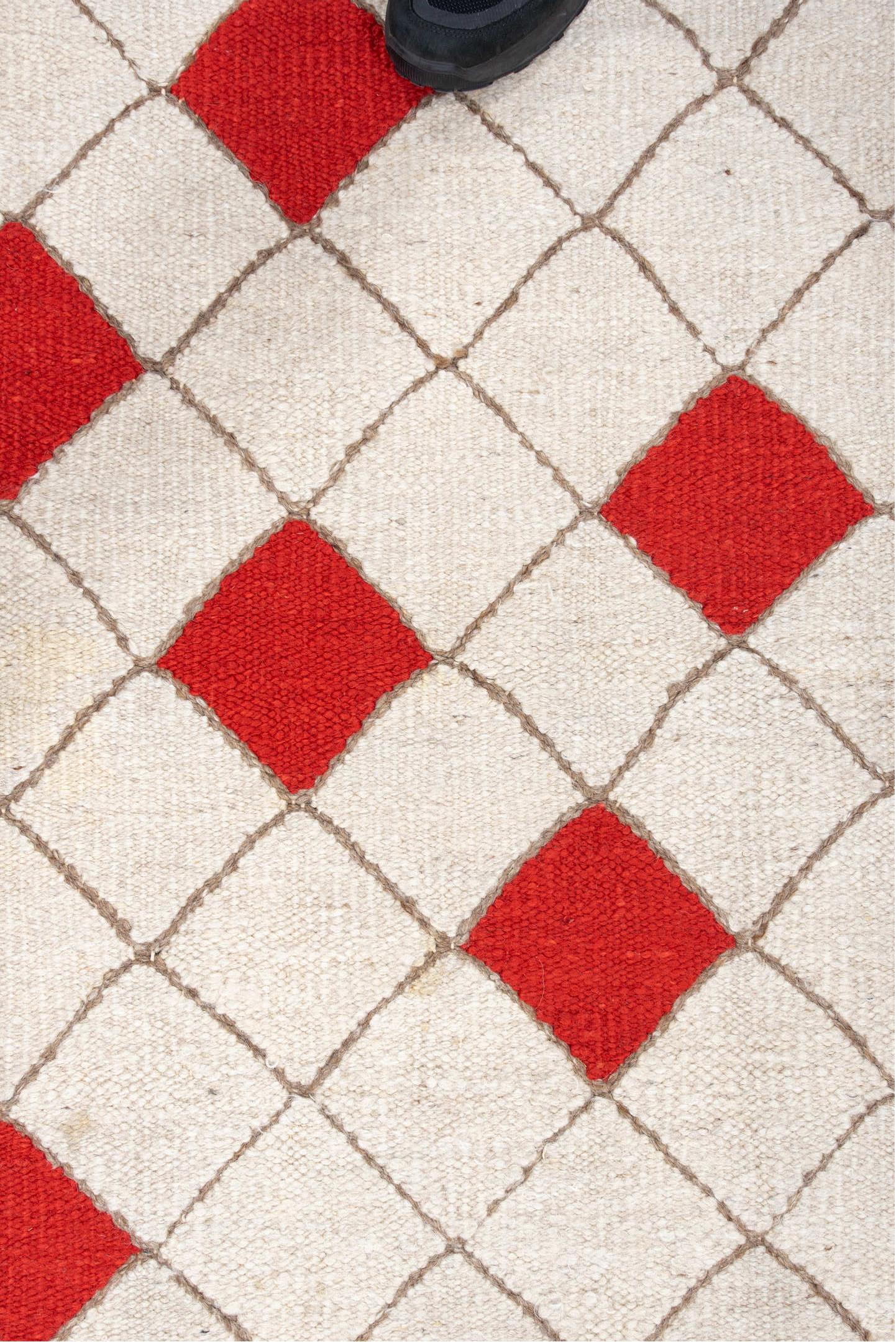 3' x 5' one-of-a-kind handmade vintage Kilim small size rug. Color palette: gray, light gray, pink, brown, red, off-white