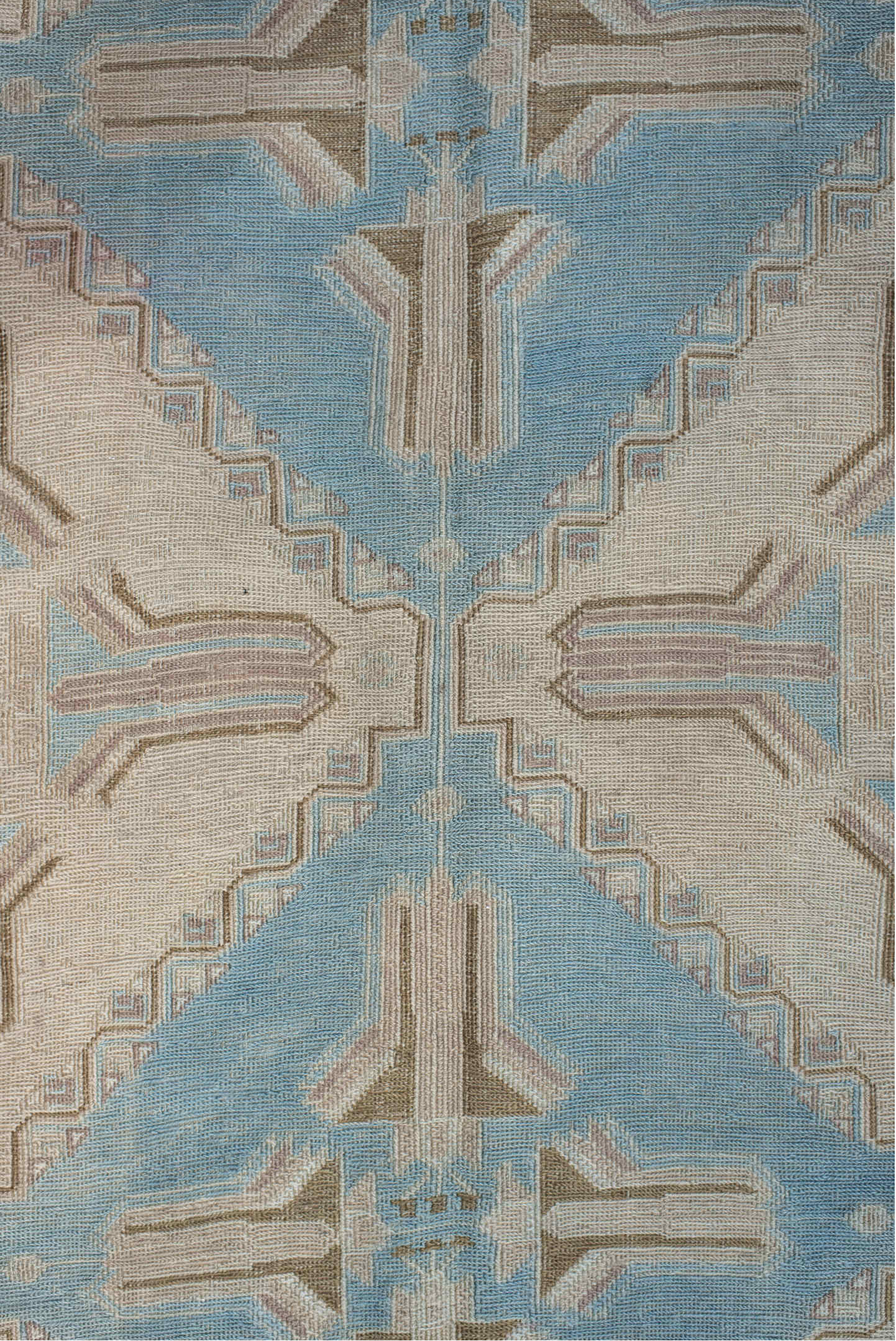 5' x 7' one-of-a-kind handmade vintage Sumak rug. Color palette: gray, light gray, off-white, blue, pink, silver, dark gray