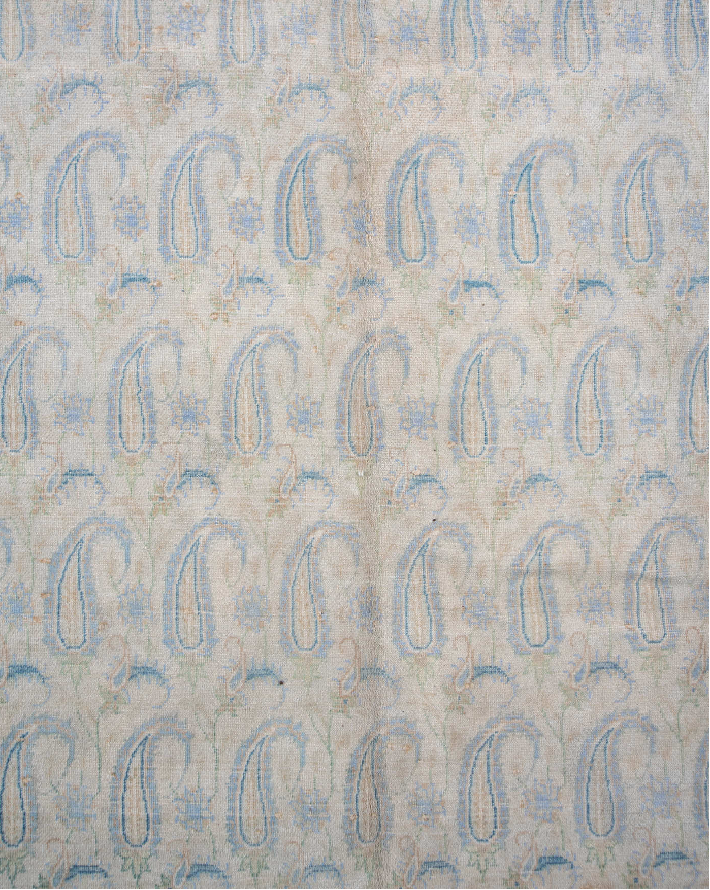 9' x 12' one-of-a-kind handmade vintage Sivas large size rug. Color palette: dark gray, gainsboro, gray, light gray