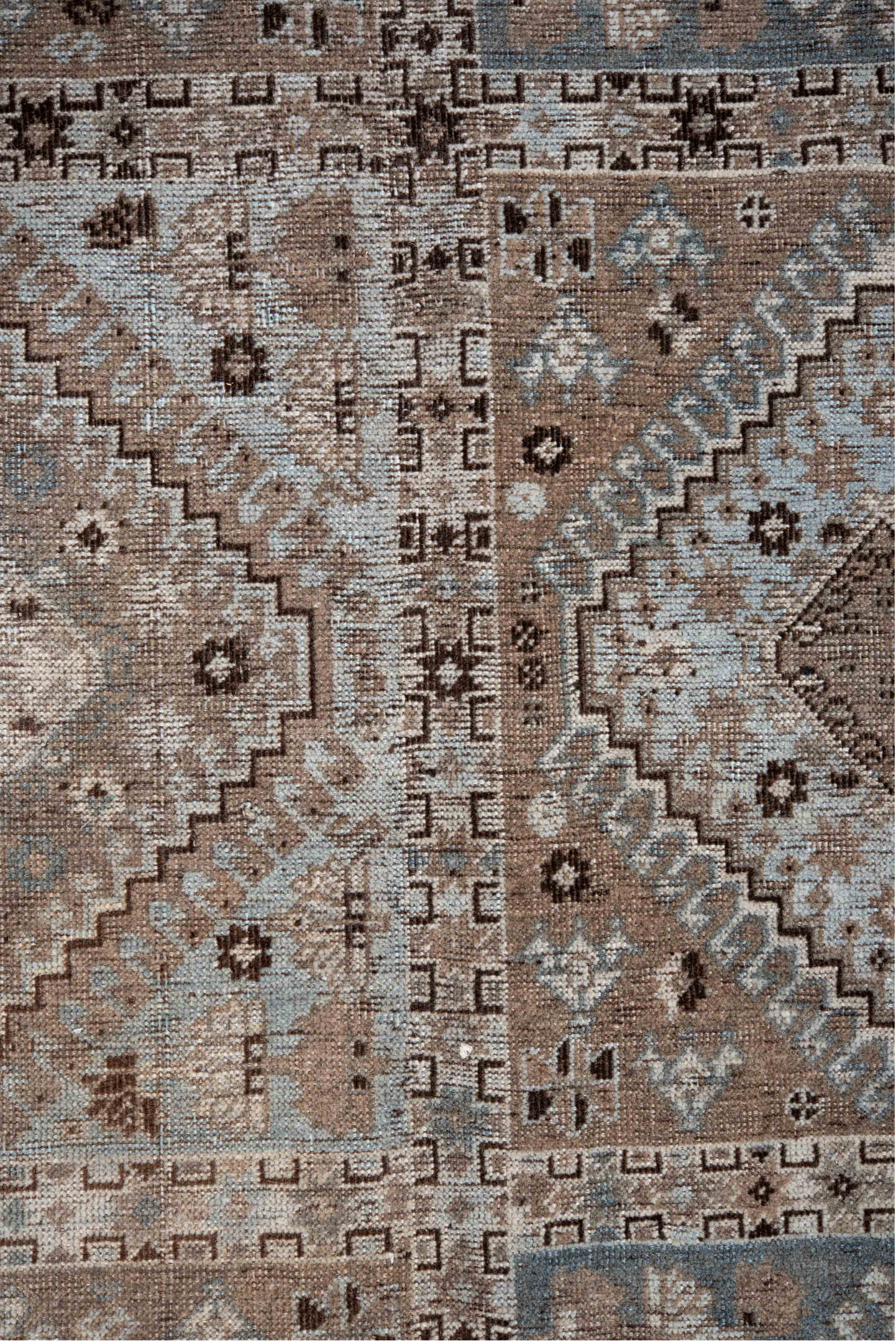 6' x 8' one-of-a-kind handmade vintage Shiraz medium size rug. Color palette: black, brown, charcoal, dark gray, dim gray