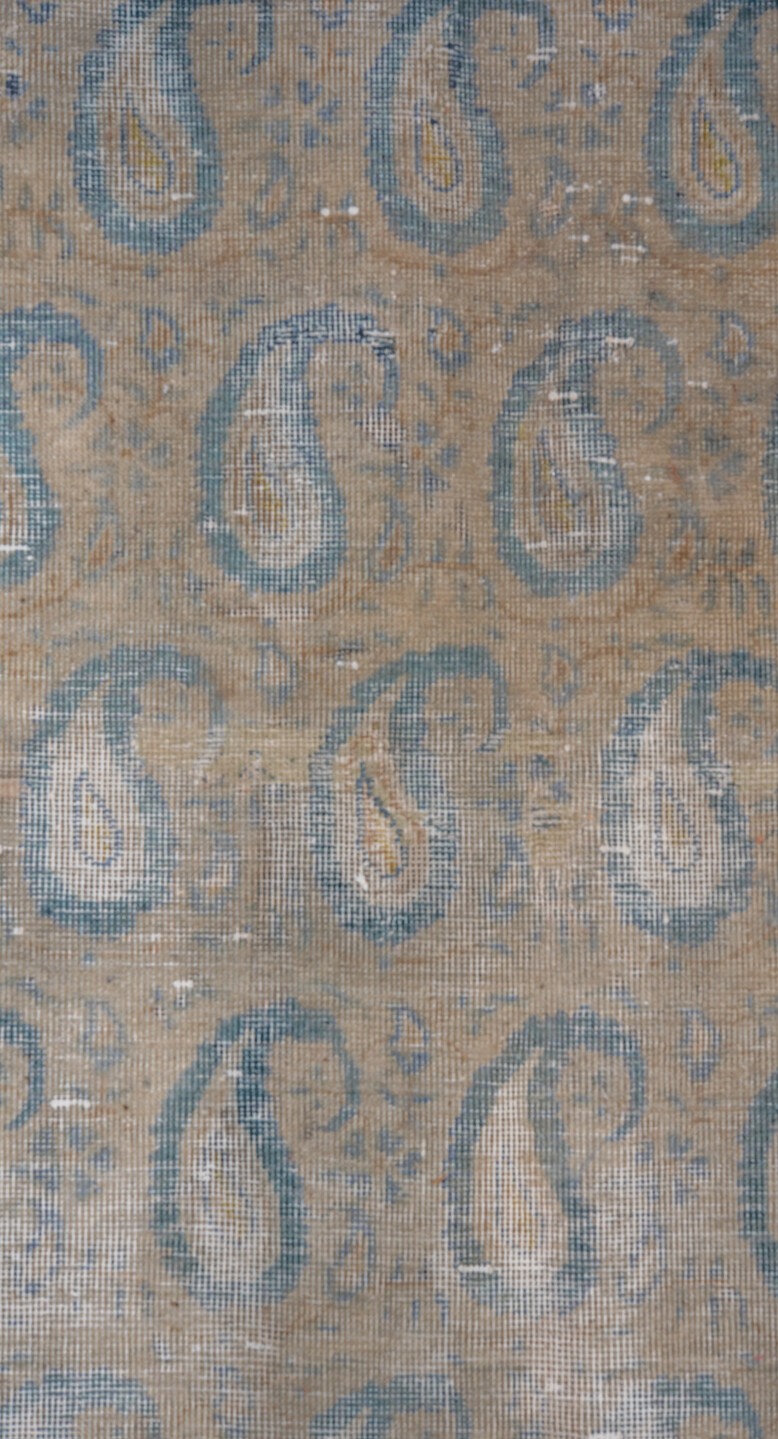 9' x 12' one-of-a-kind handmade vintage Sivas large size rug. Color palette: blue, dark gray, gainsboro, gray, light gray