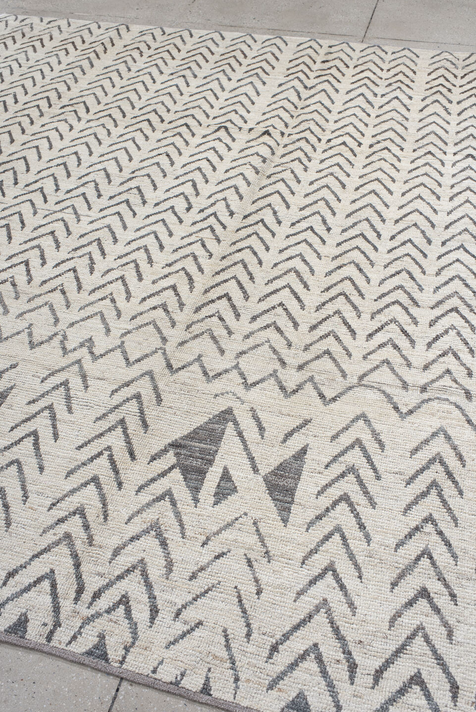 8' x 9' one-of-a-kind handmade vintage Tulu rug. Color palette: black, charcoal, dark gray, dim gray, gainsboro, gray