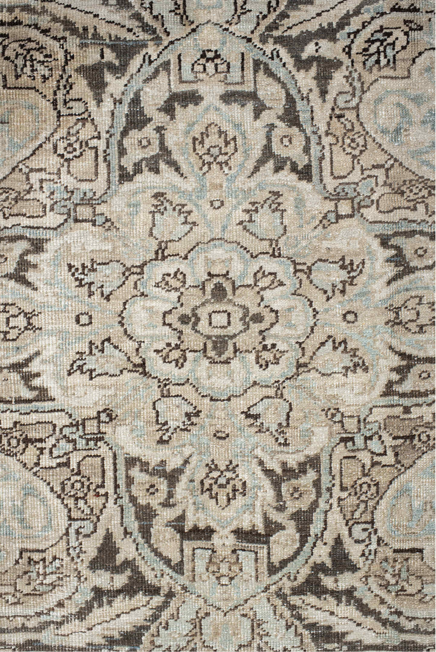 8' x 11' one-of-a-kind handmade vintage Heriz large size rug. Color palette: gray, light gray, off-white, dim gray