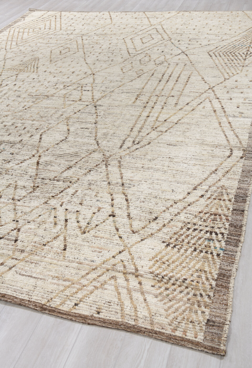 10' x 13' one-of-a-kind handmade vintage Tulu large size rug. Color palette: antiquewhite, black, brown, dim gray, gainsboro