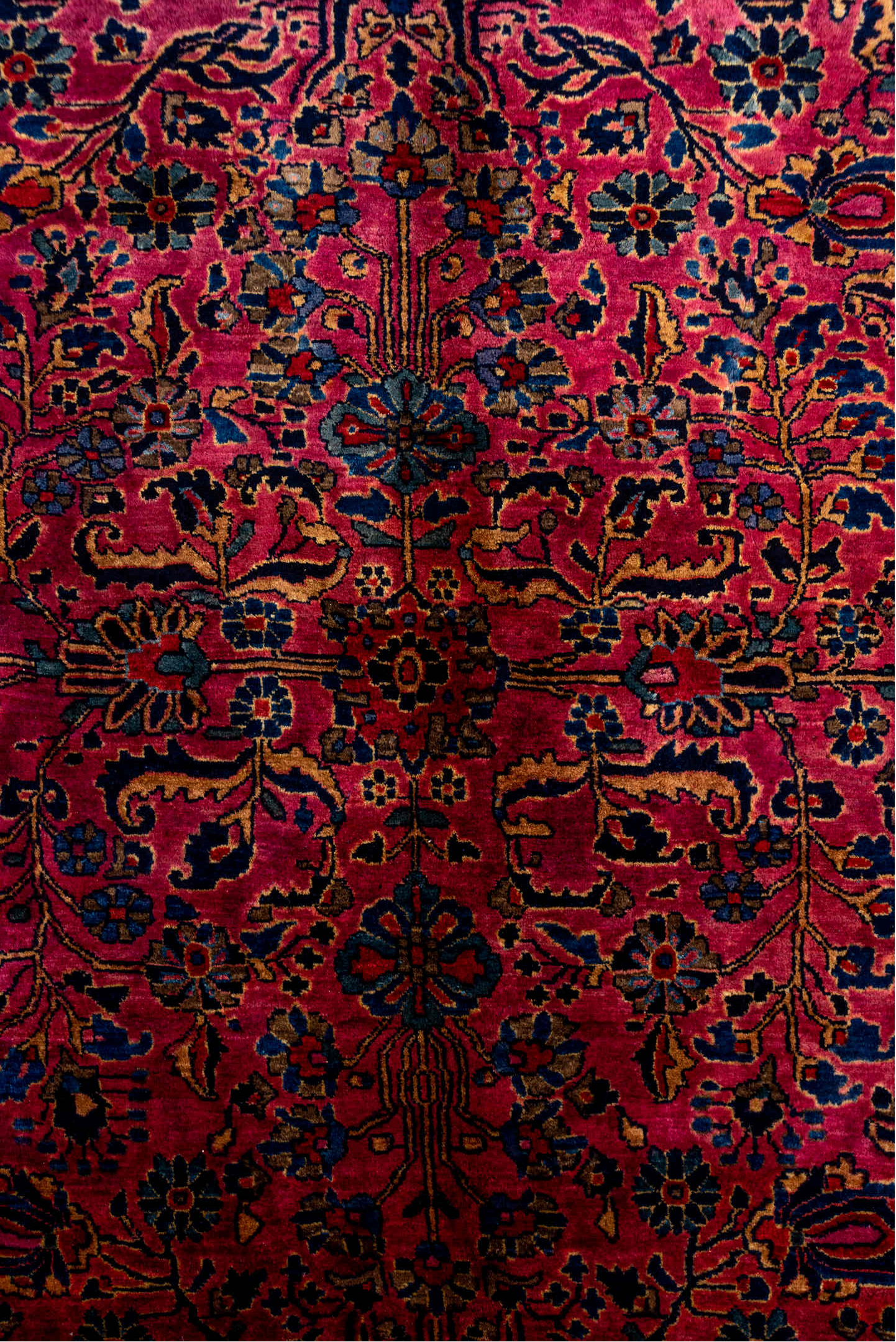 9' x 12' one-of-a-kind handmade vintage Sarouk large size rug. Color palette: brown, gray, pink, red, redwood