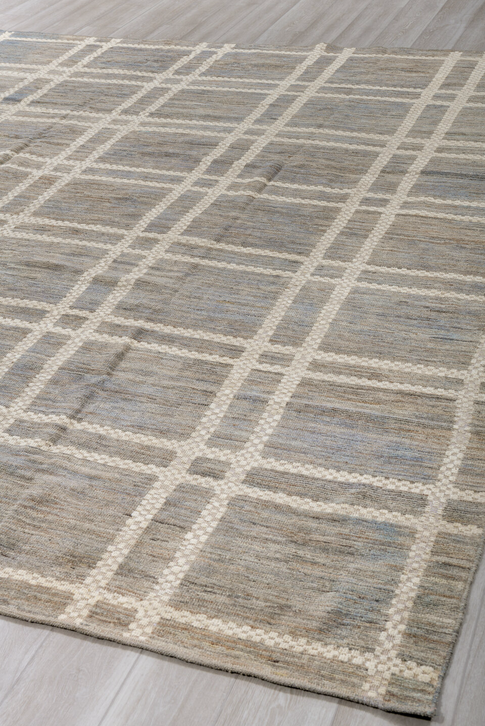 9' x 11' one-of-a-kind handmade vintage Tulu large size rug. Color palette: black, dark gray, dim gray, gray, light gray