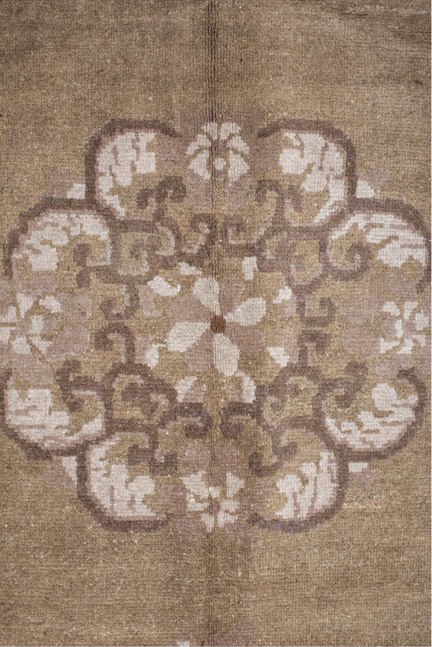 9' x 11' one-of-a-kind handmade vintage Chinese large size rug. Color palette: gray, light gray, off-white, pink, brown