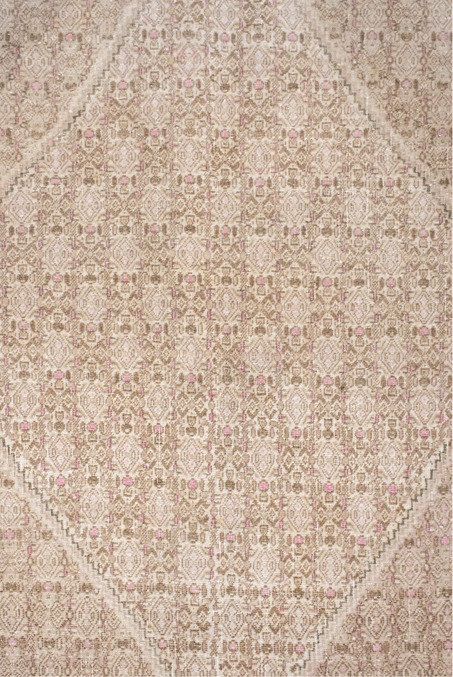 6' x 10' one-of-a-kind handmade vintage Bidjar large size rug. Color palette: brown, gray, light gray, off-white, orange