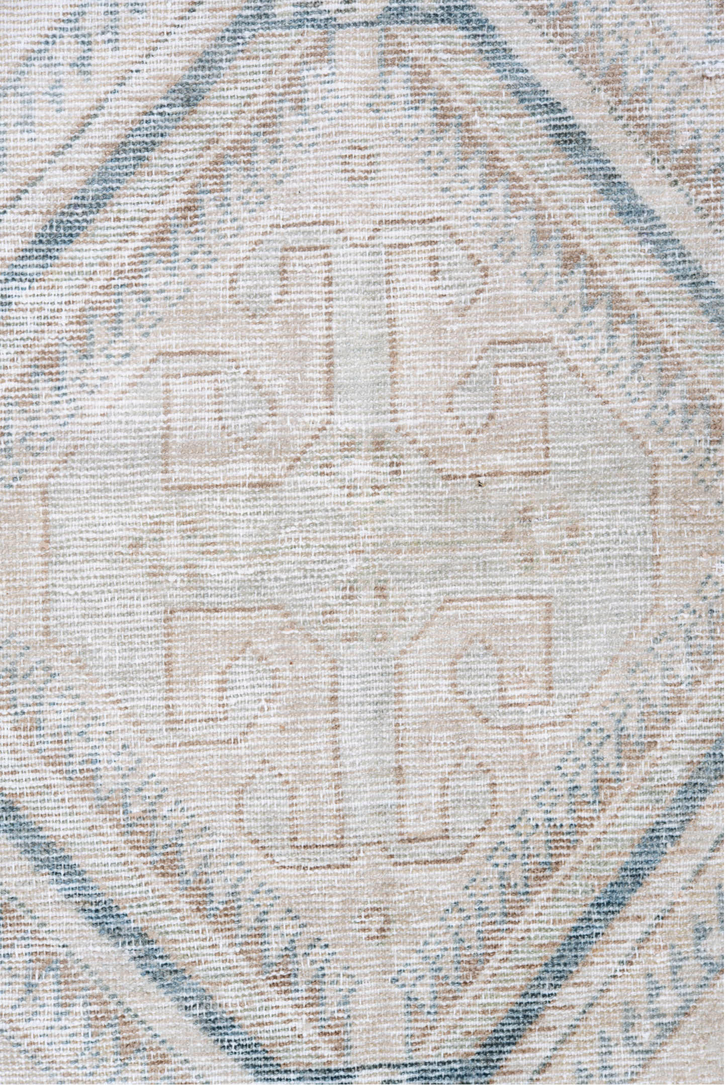 5' x 9' one-of-a-kind handmade vintage Farahan medium size rug. Color palette: gray, off-white, light gray, light blue, pink