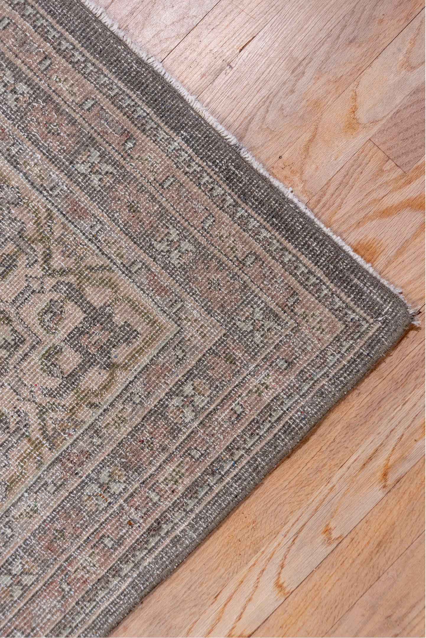 9' x 12' one-of-a-kind handmade vintage Mahal large size rug. Color palette: dark gray, dim gray, gray, light gray