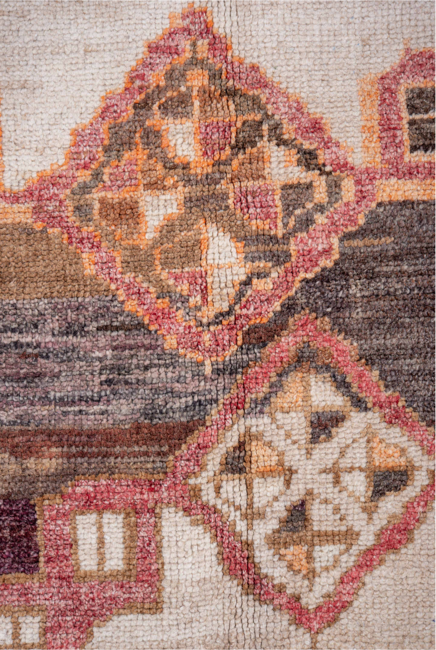 10' x 12' one-of-a-kind handmade vintage Kars large size rug. Color palette: brown, gainsboro, gray, light gray, off-white