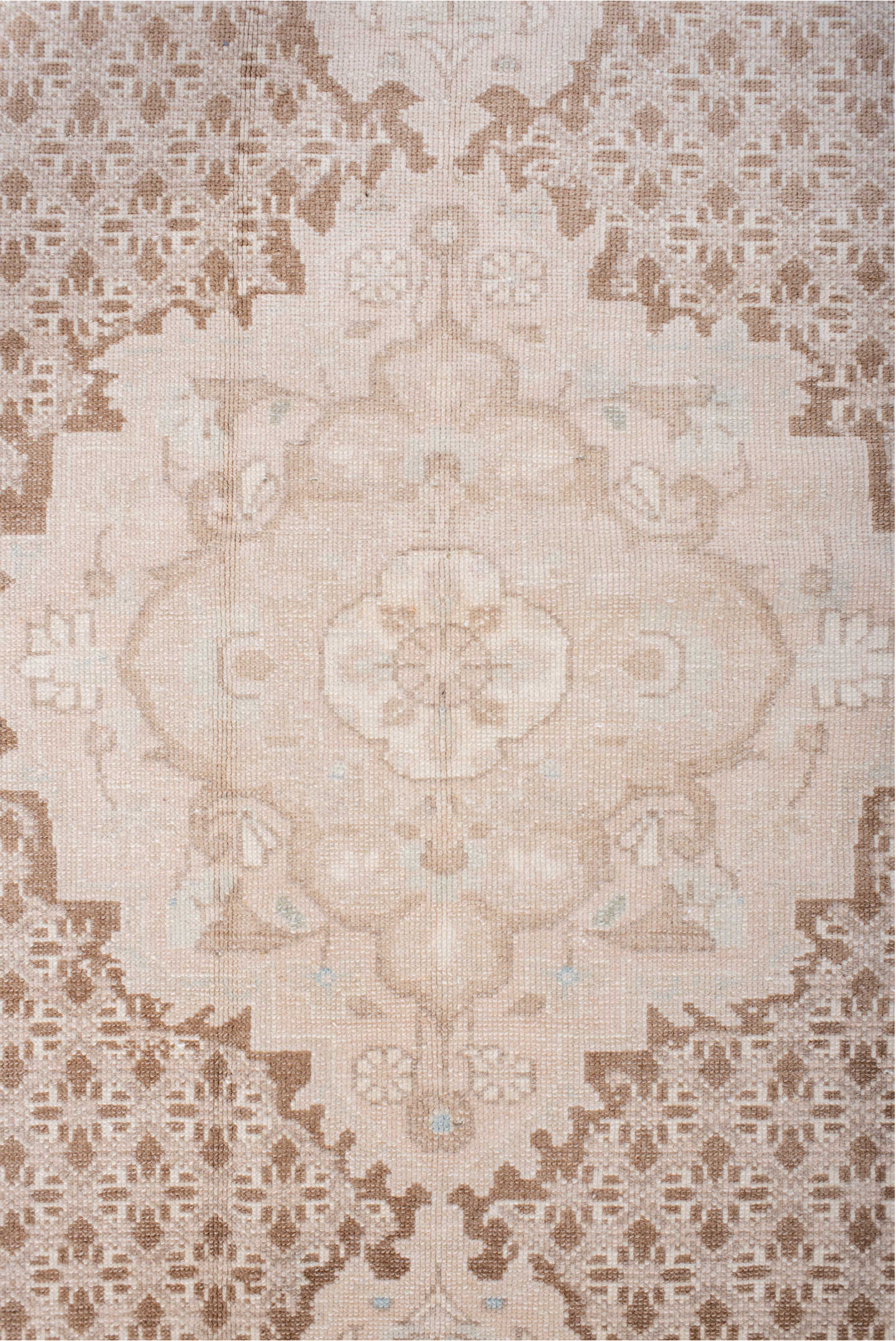 4' x 7' one-of-a-kind handmade vintage Malayer rug. Color palette: brown, gray, light gray, linen, misty rose, off-white