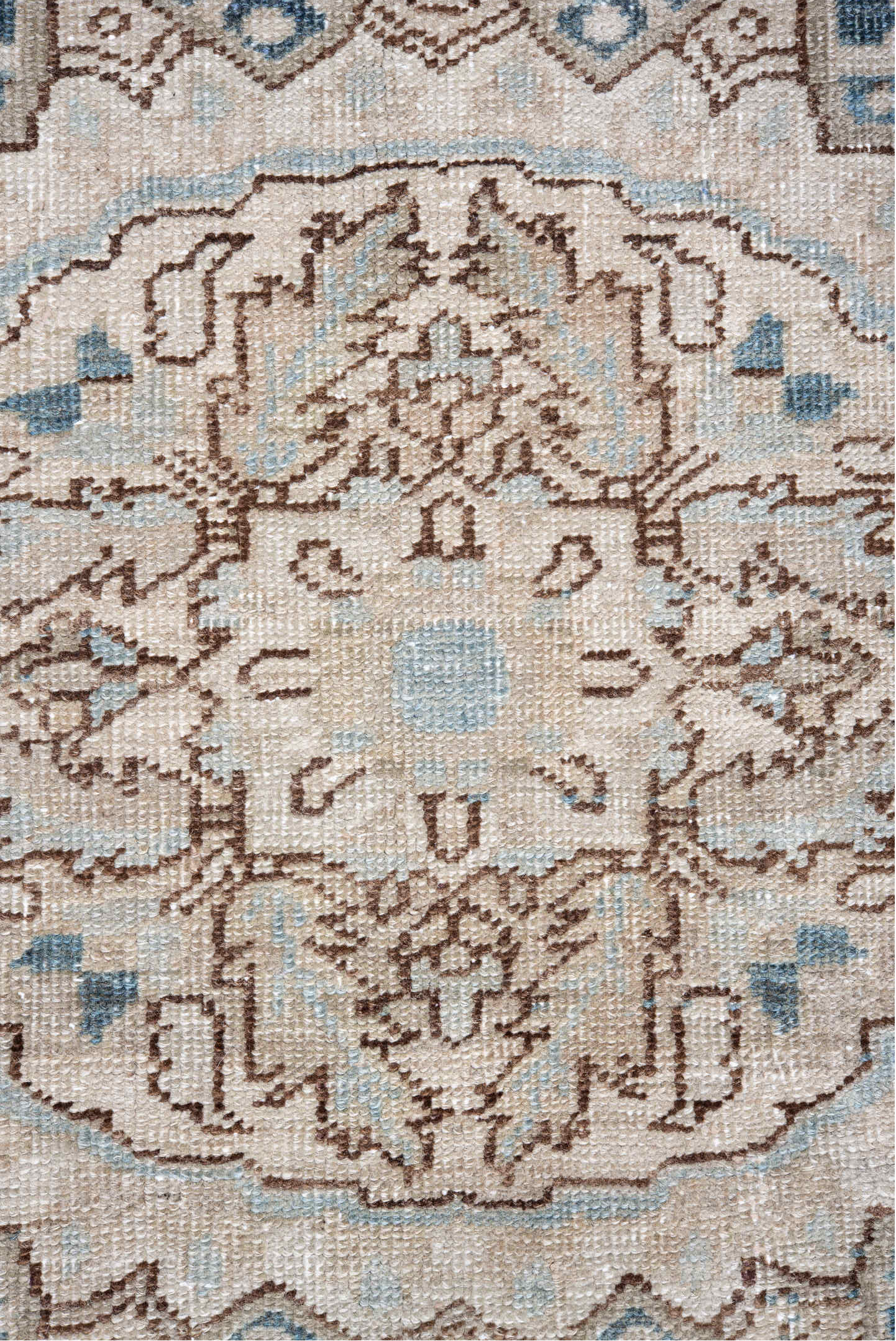 8' x 11' one-of-a-kind handmade vintage Heriz large size rug. Color palette: blue, brown, dark gray, gainsboro, gray