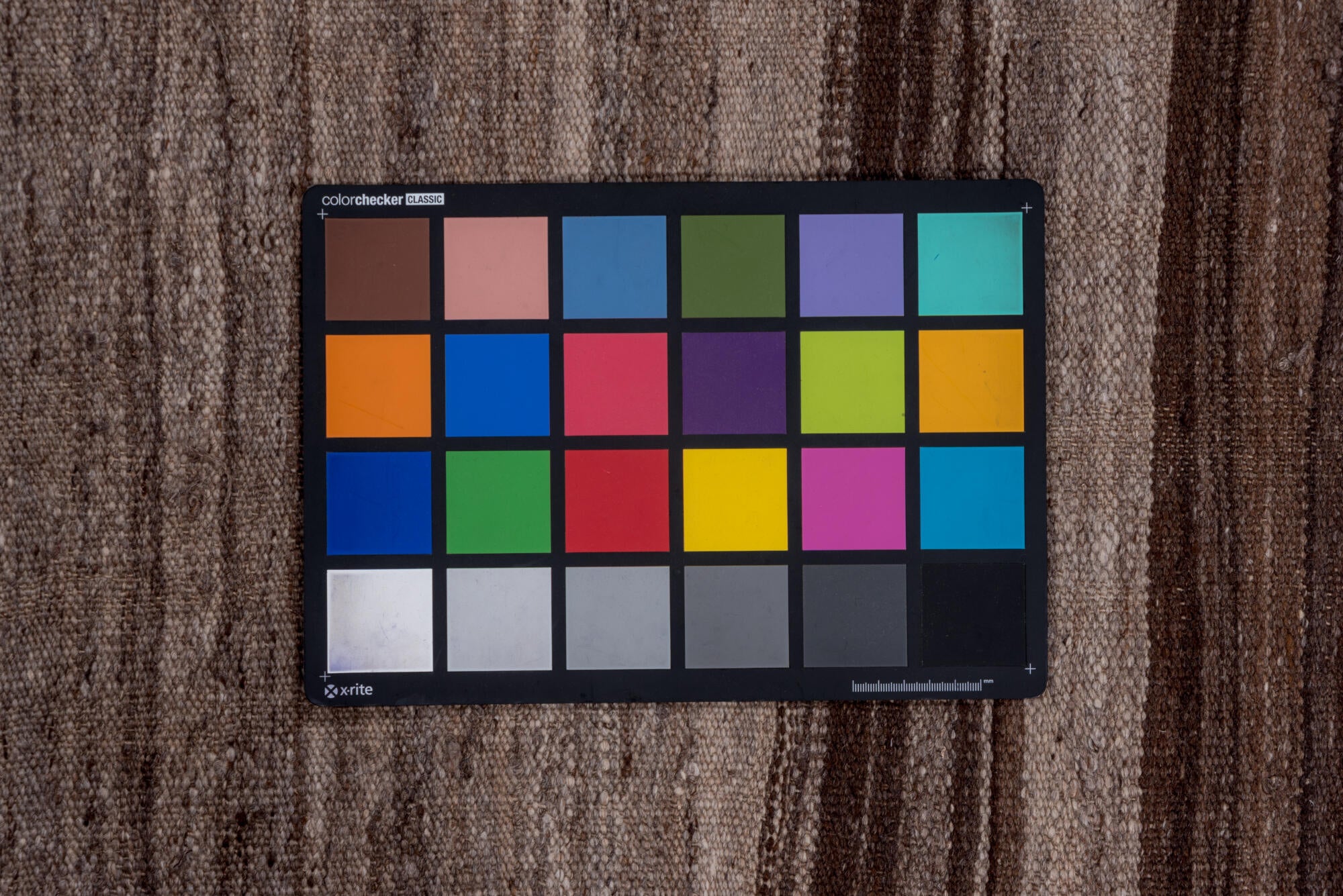 5' x 10' one-of-a-kind handmade vintage Kilim medium size rug. Color palette: brown, gray, light gray, pink