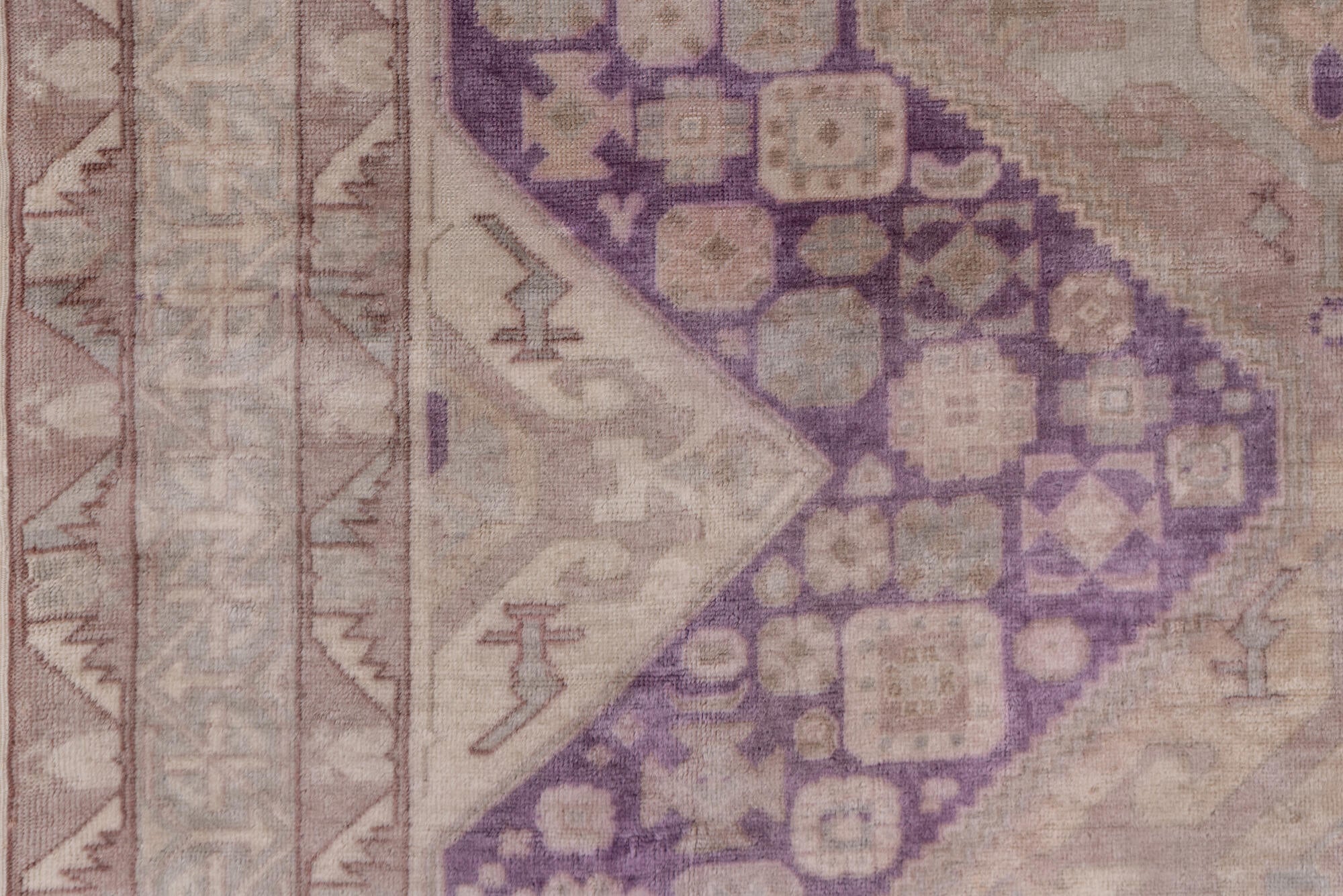 3' x 5' one-of-a-kind handmade vintage Sivas small size rug. Color palette: brown, gray, light gray, off-white, orange, pink