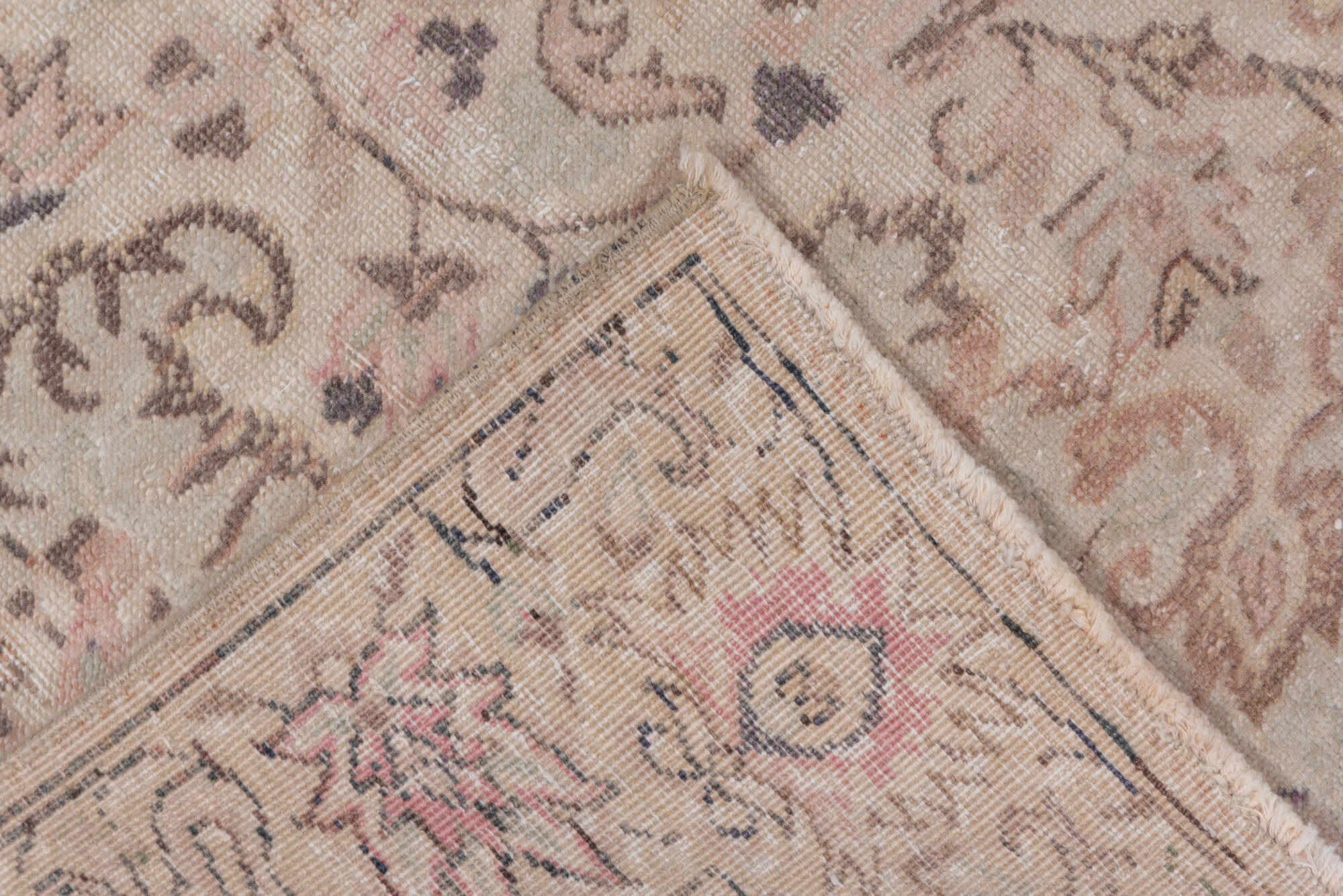 4' x 6' one-of-a-kind handmade vintage Kaisary small size rug. Color palette: dim gray, gray, light gray, off-white, pink