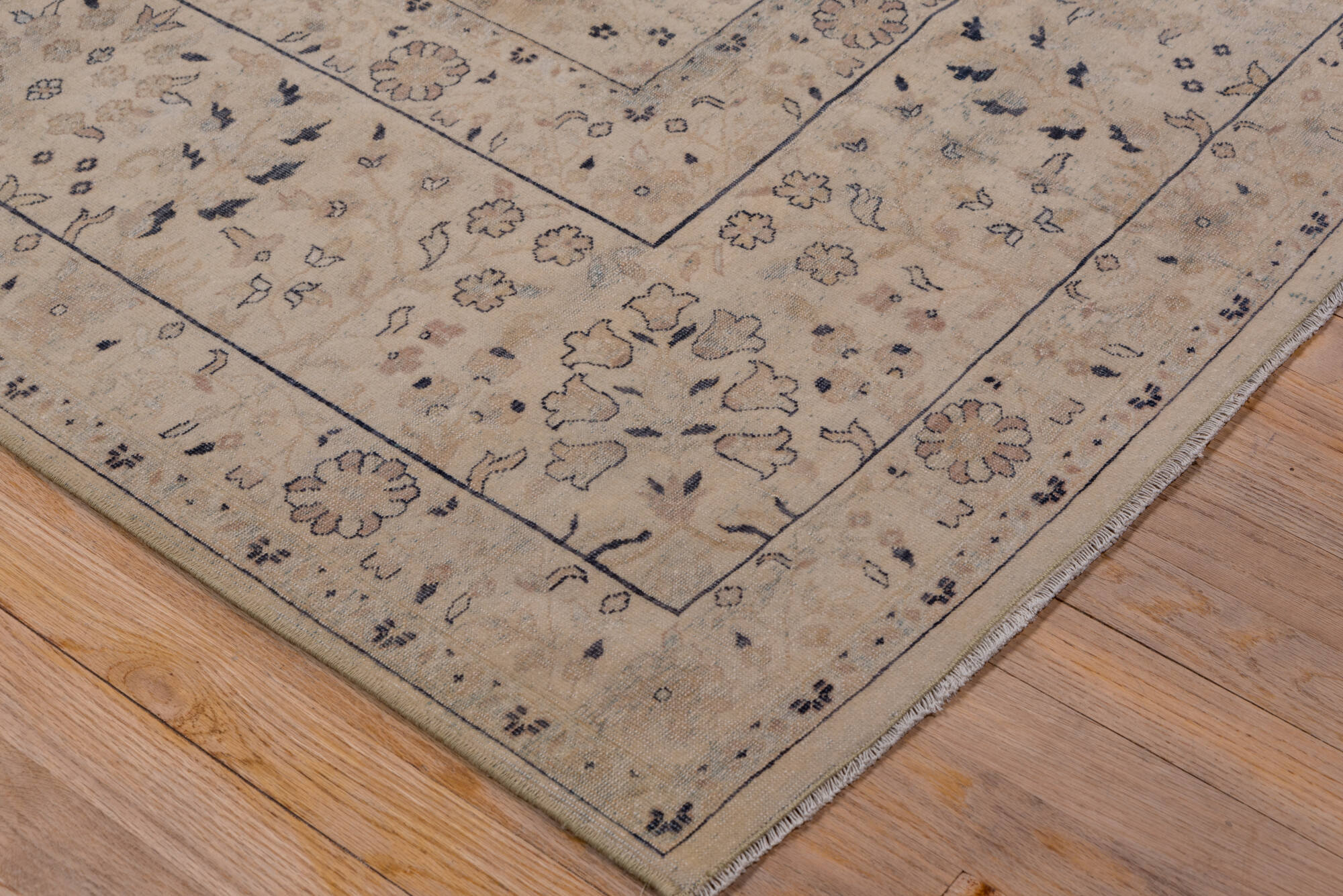 8' x 11' one-of-a-kind handmade vintage Kashan large size rug. Color palette: black, charcoal, gray, light gray, off-white